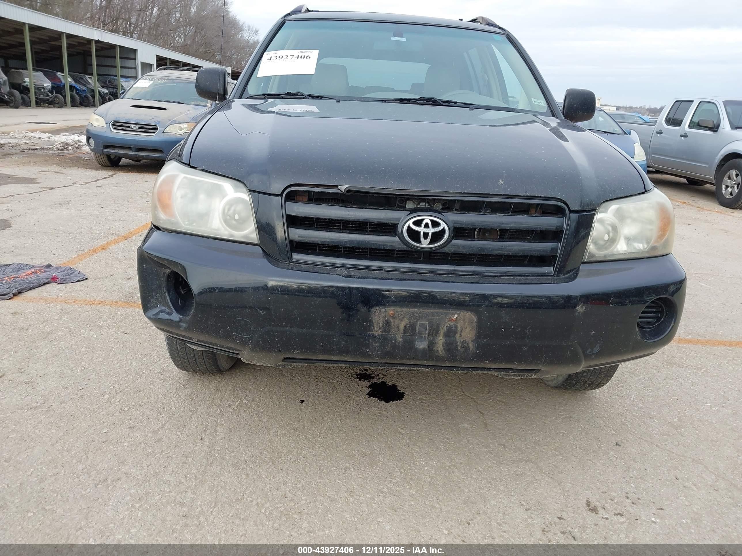 TOYOTA HIGHLANDER image 6