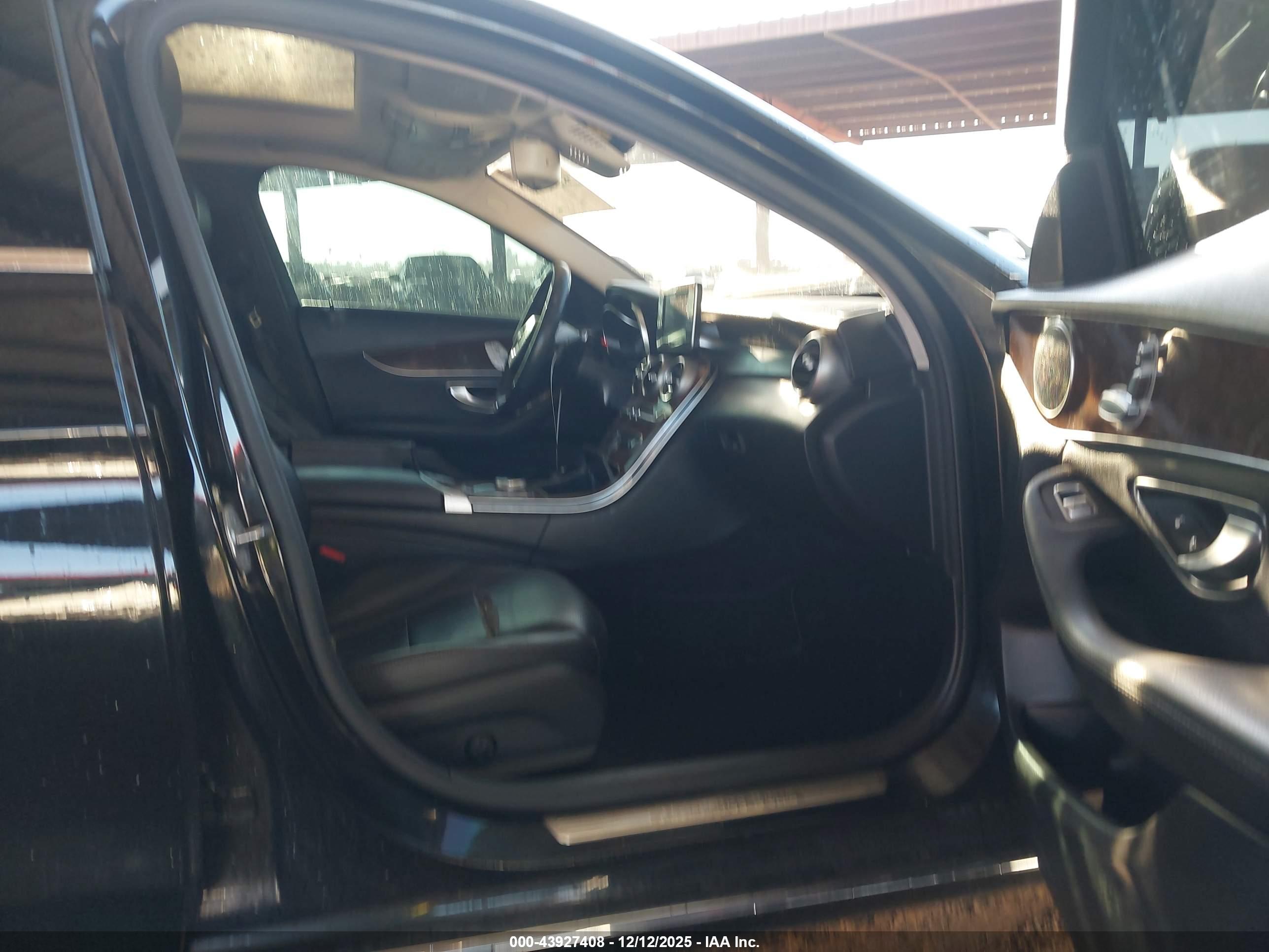MERCEDES-BENZ C image 5