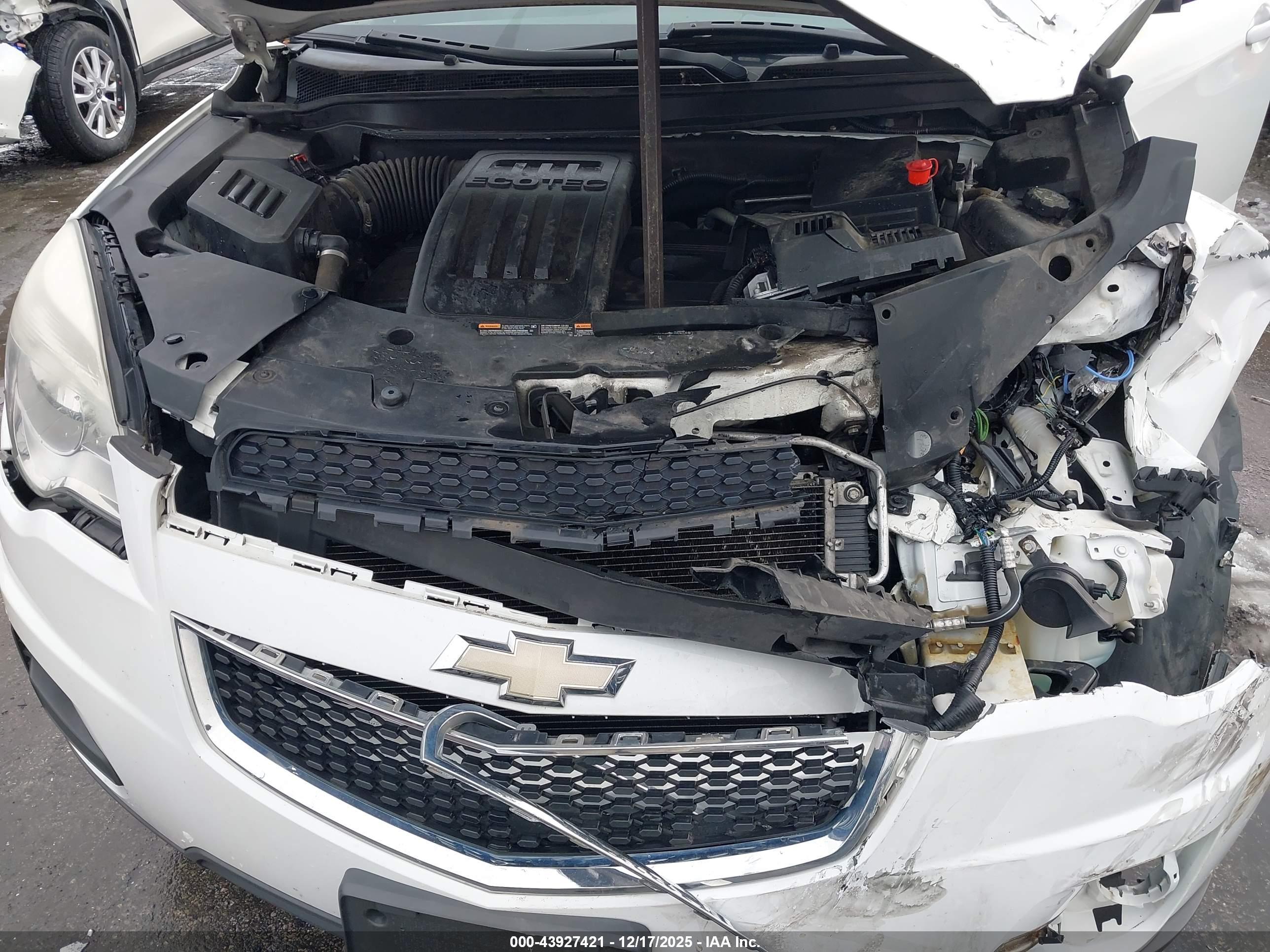 CHEVROLET EQUINOX image 10
