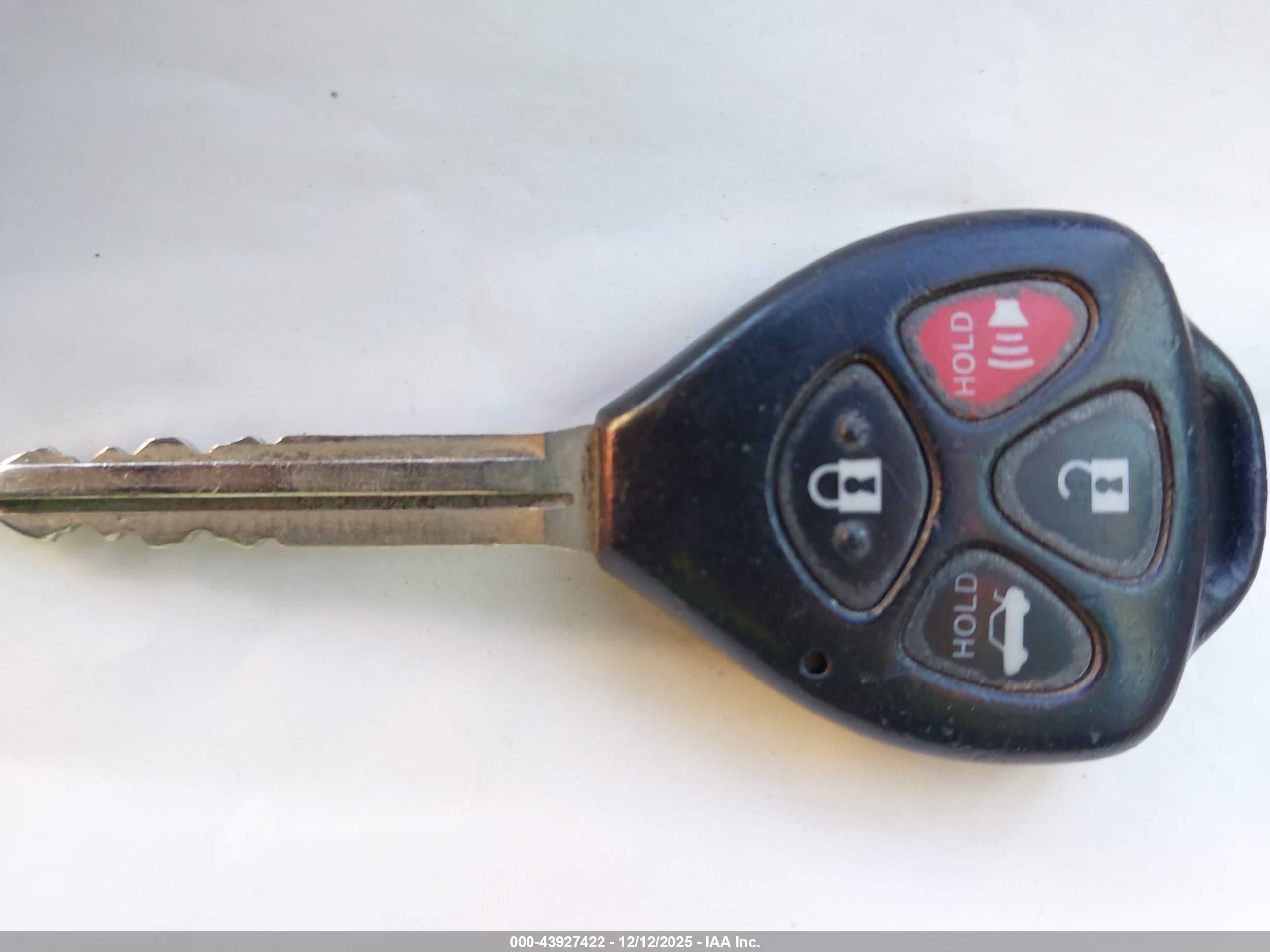 TOYOTA CAMRY image 11