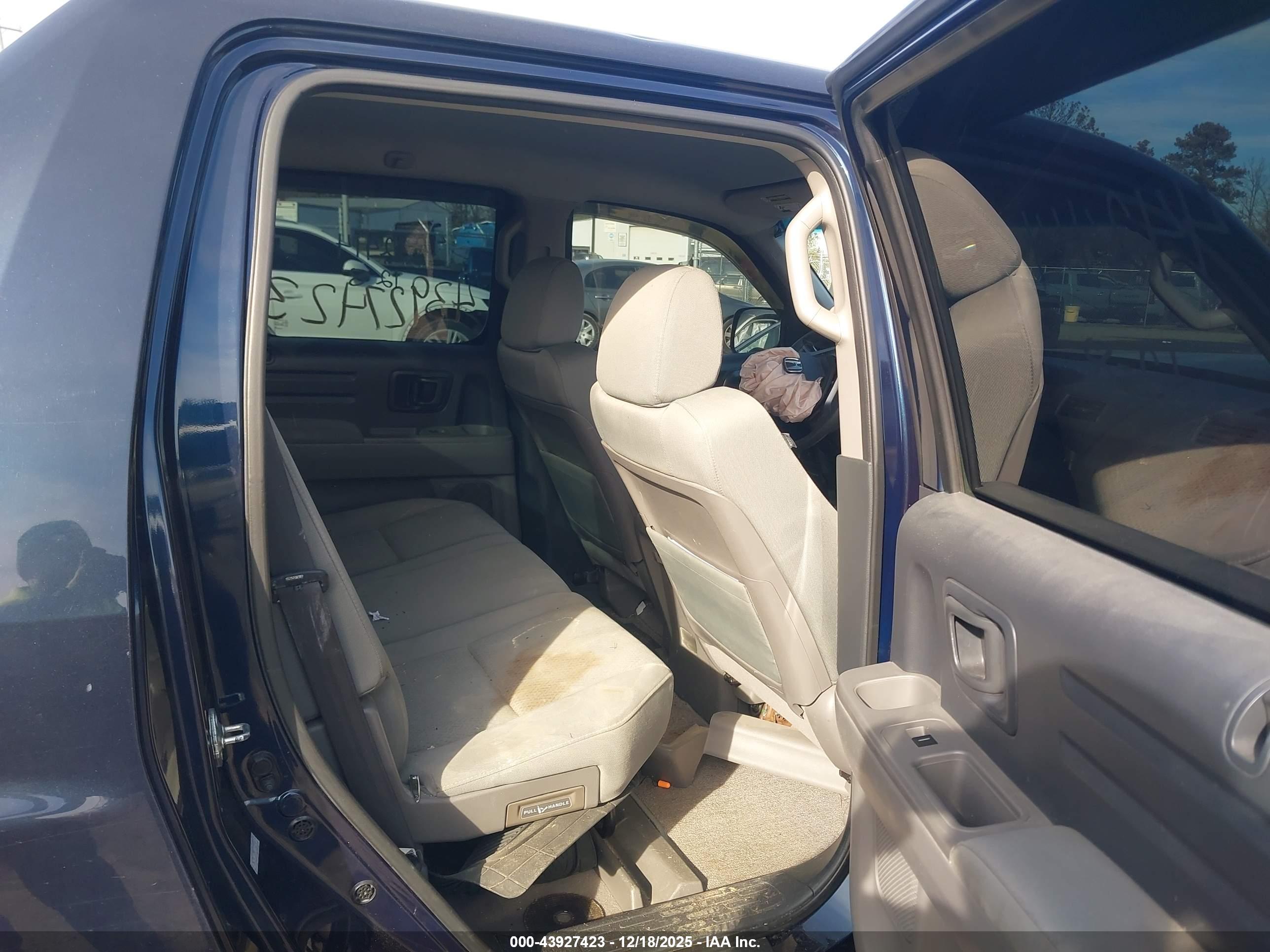HONDA RIDGELINE image 8