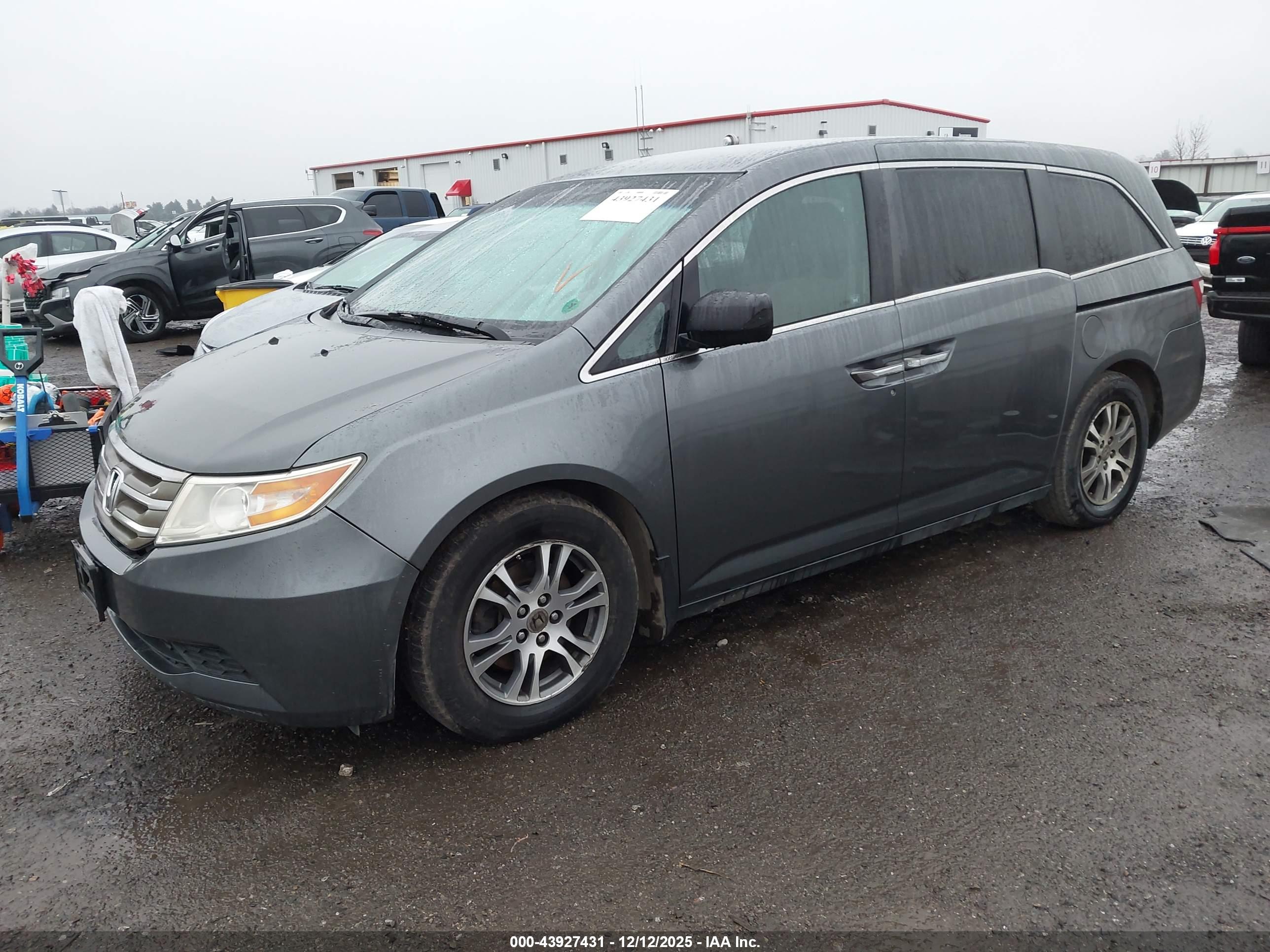HONDA ODYSSEY image 2