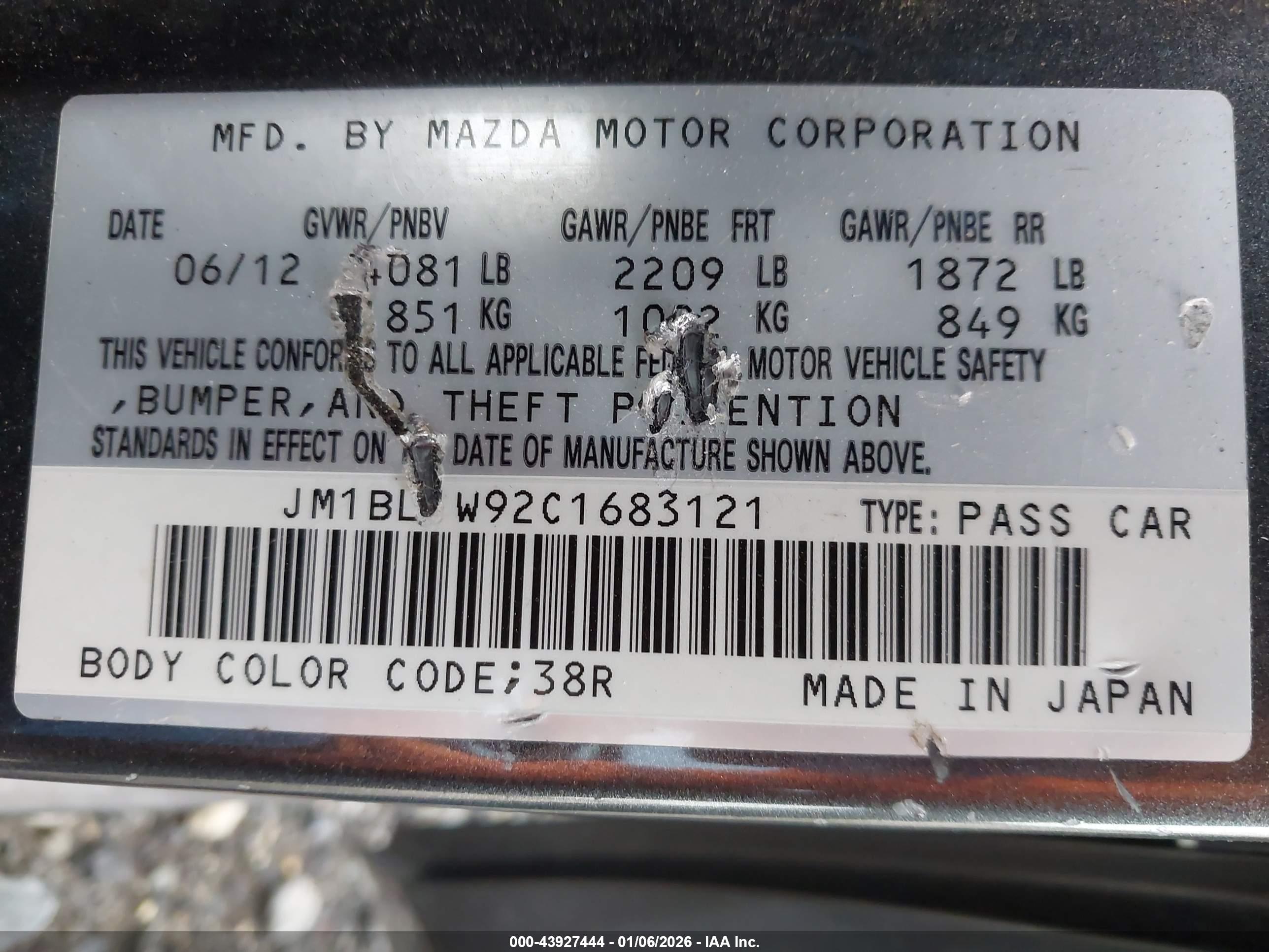 MAZDA 3 image 9