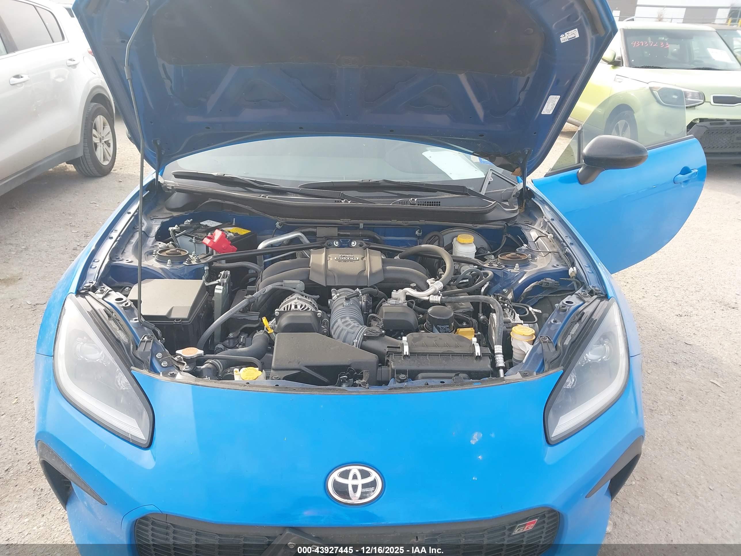 TOYOTA GR86 image 10
