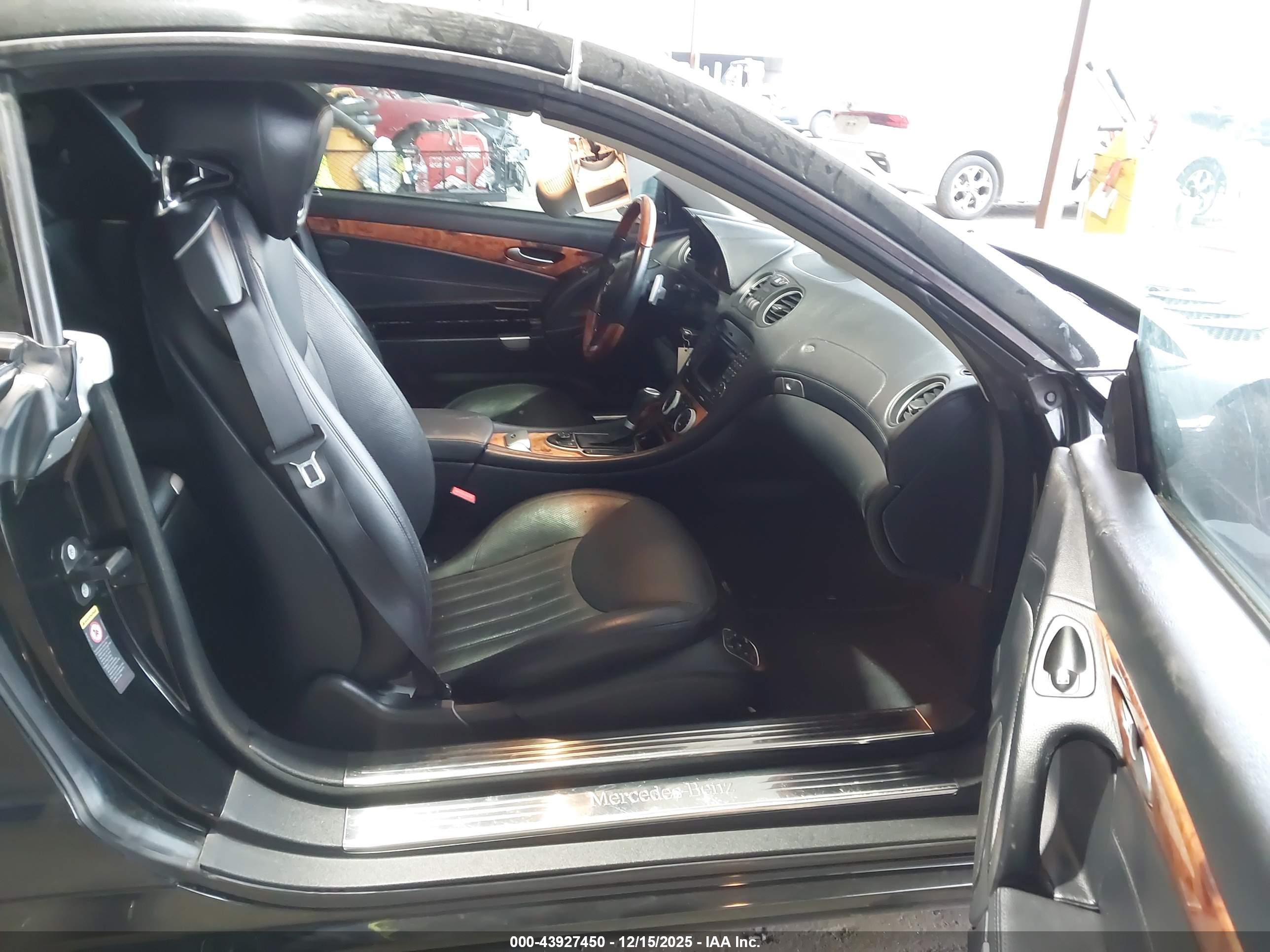 MERCEDES-BENZ SL image 5