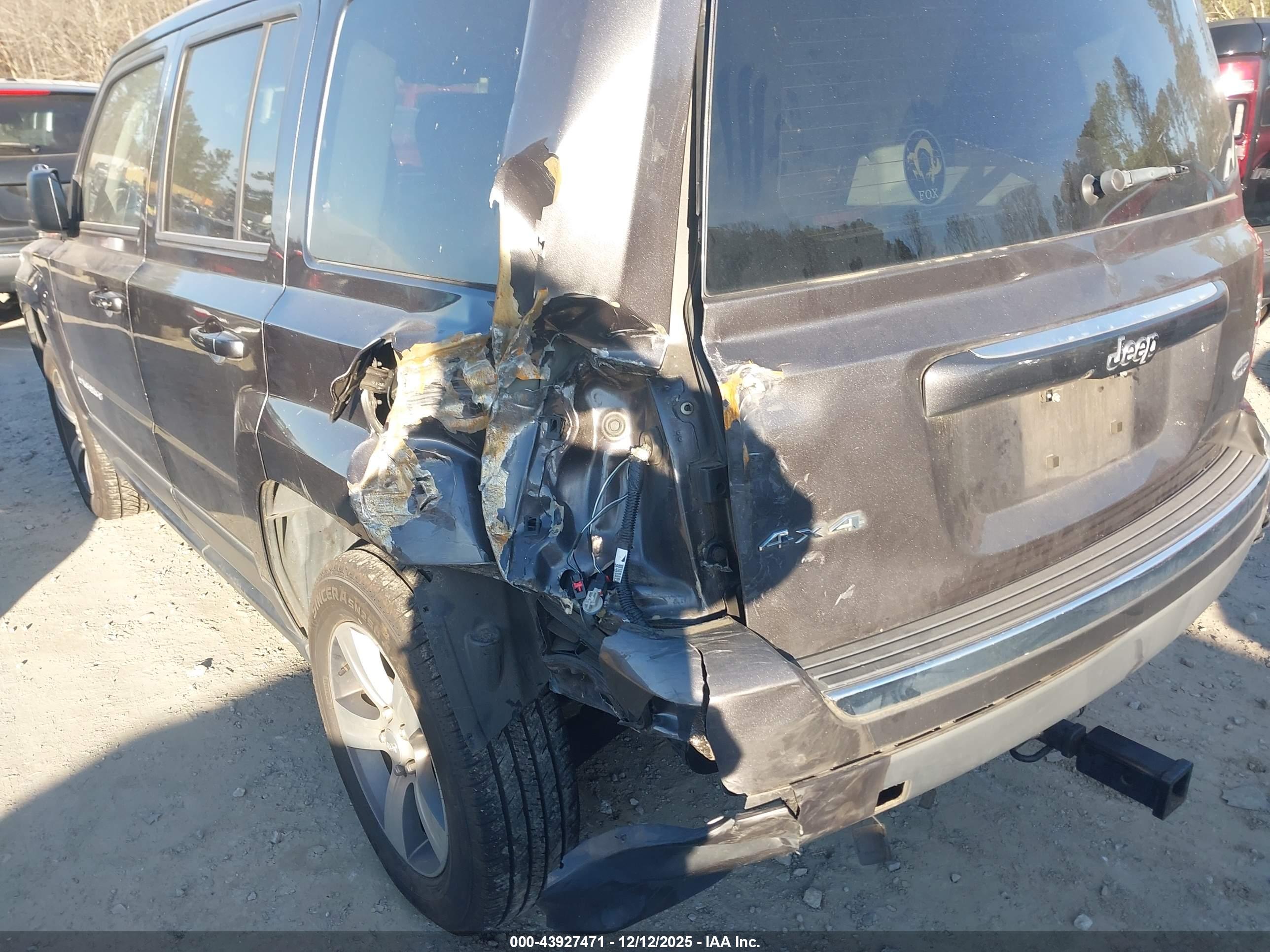 JEEP PATRIOT image 6