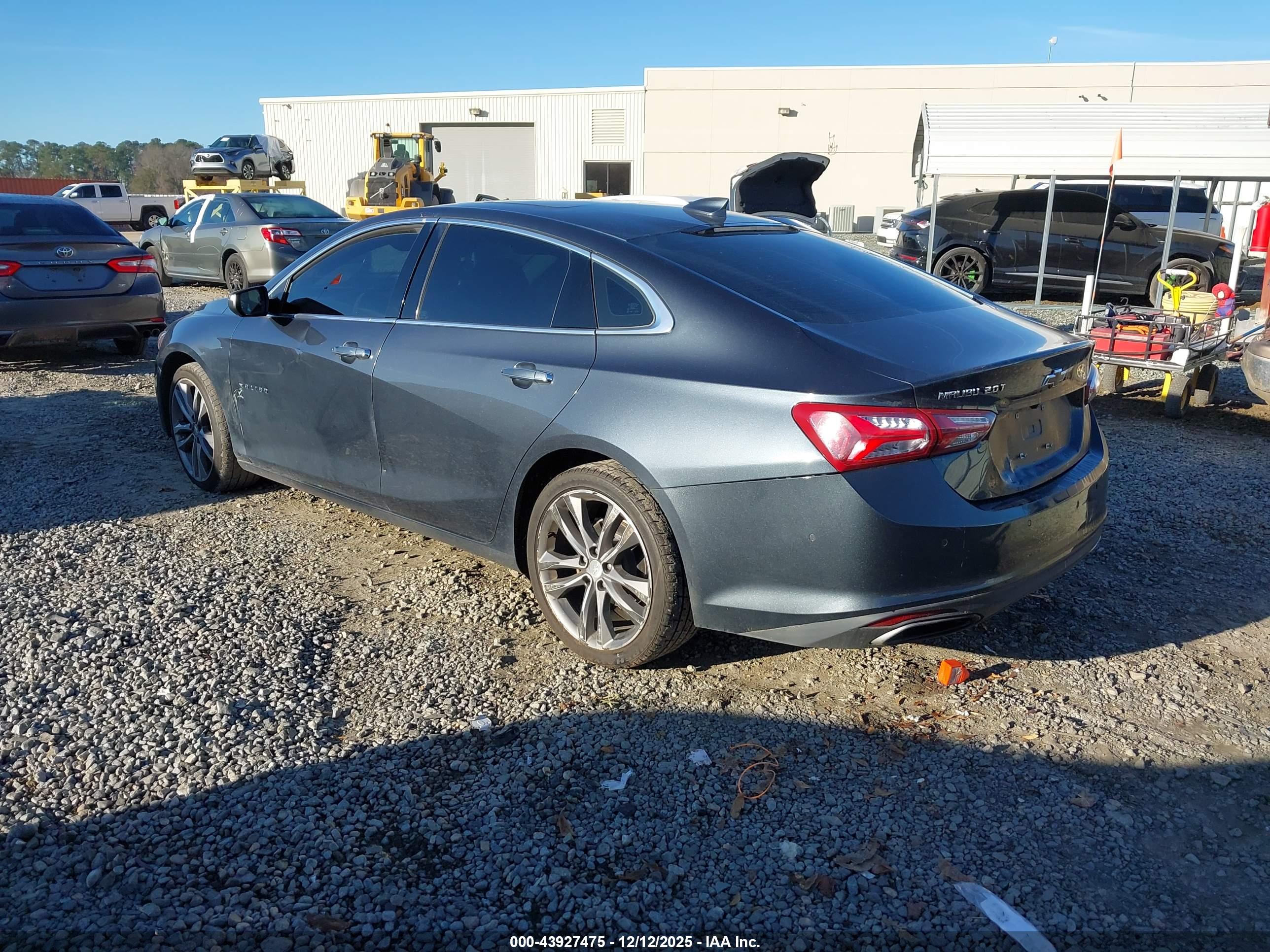 CHEVROLET MALIBU image 3