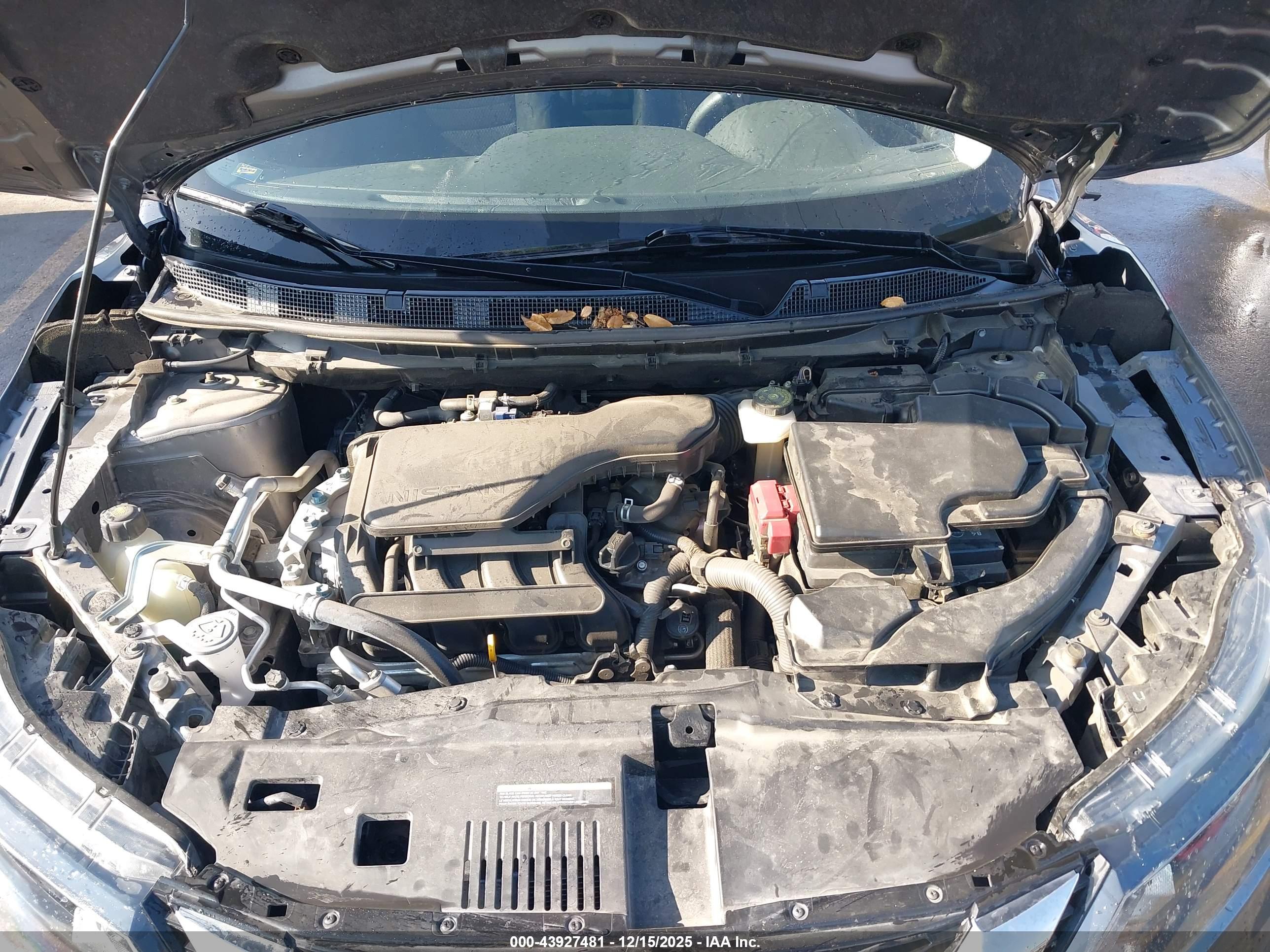 NISSAN ROGUE image 10