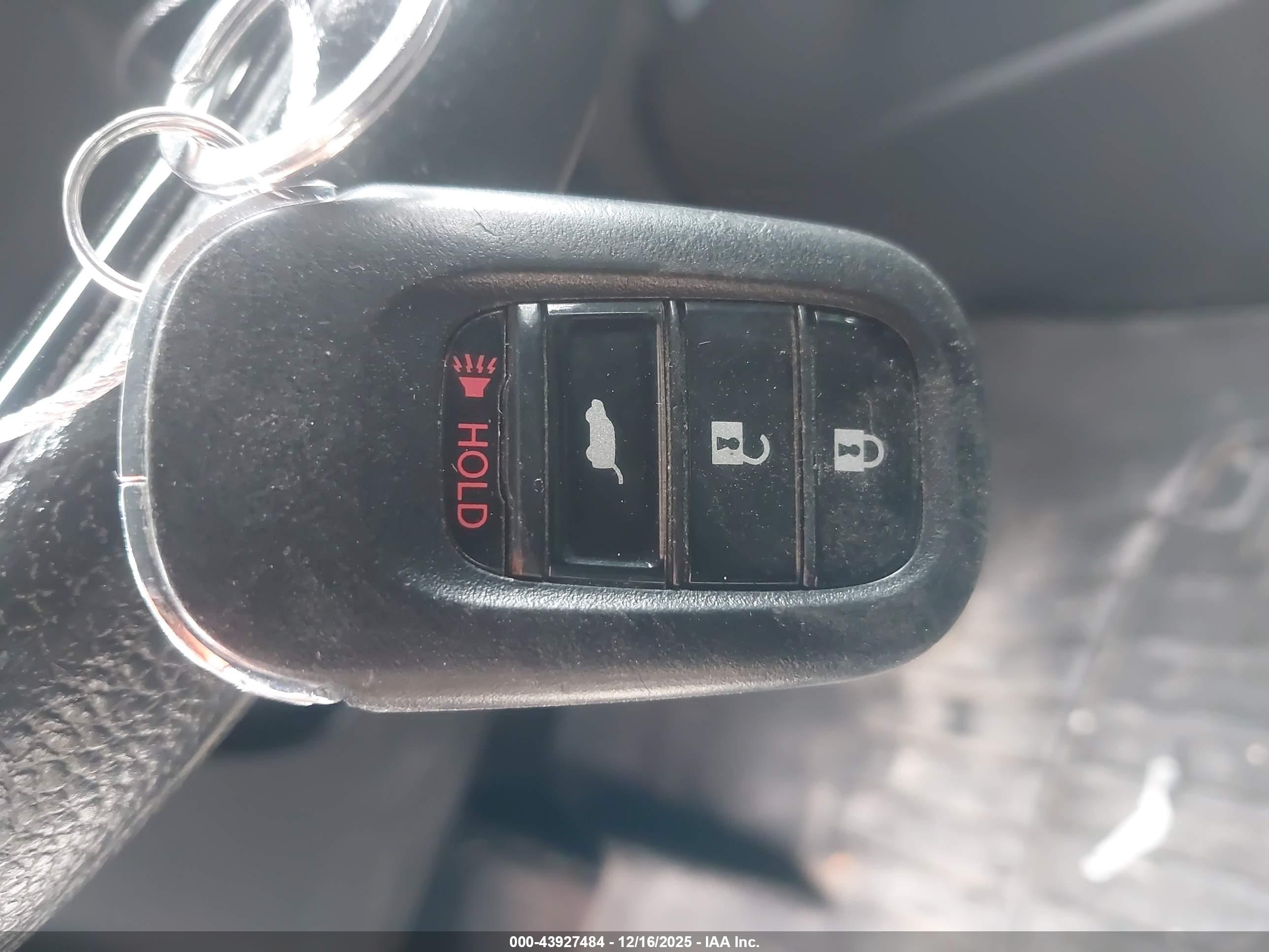 HONDA HR-V image 11