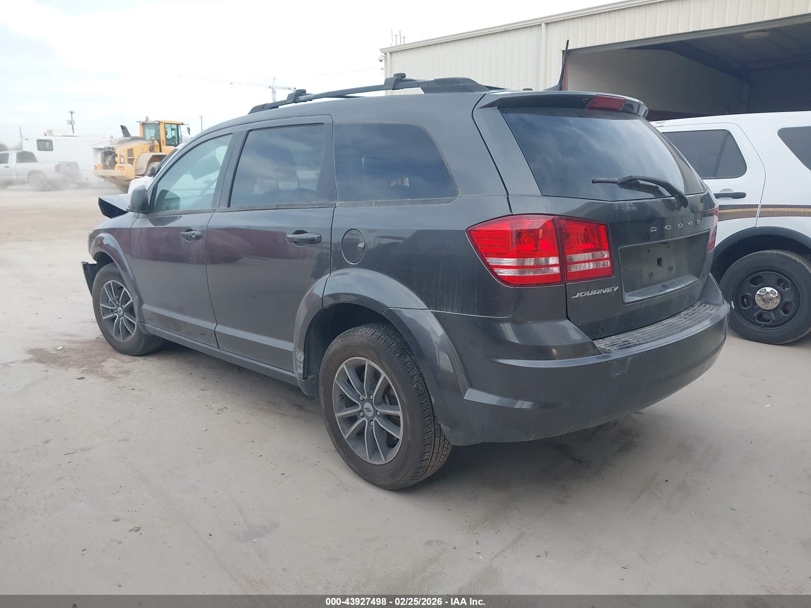 DODGE JOURNEY image 3