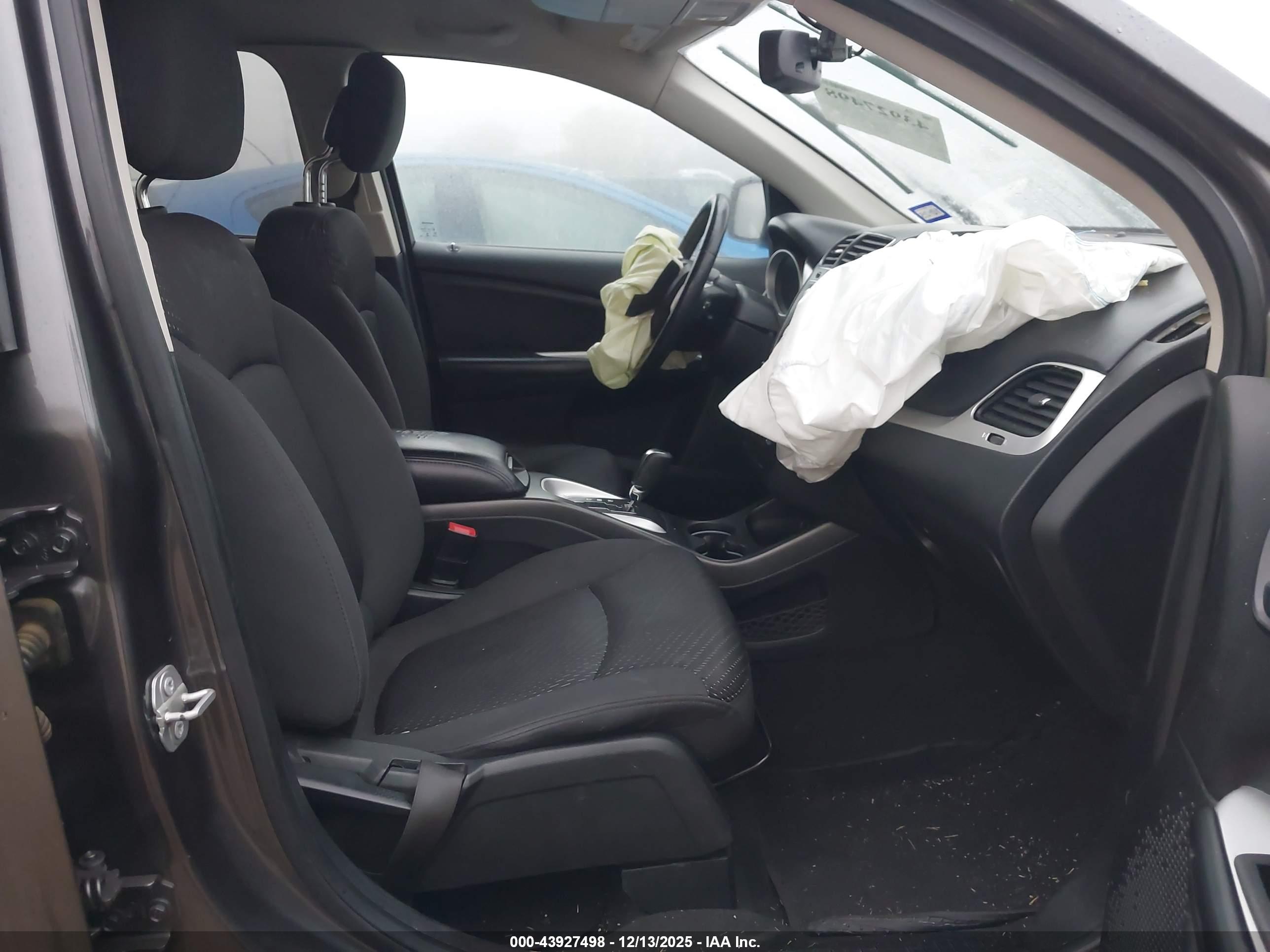 DODGE JOURNEY image 5