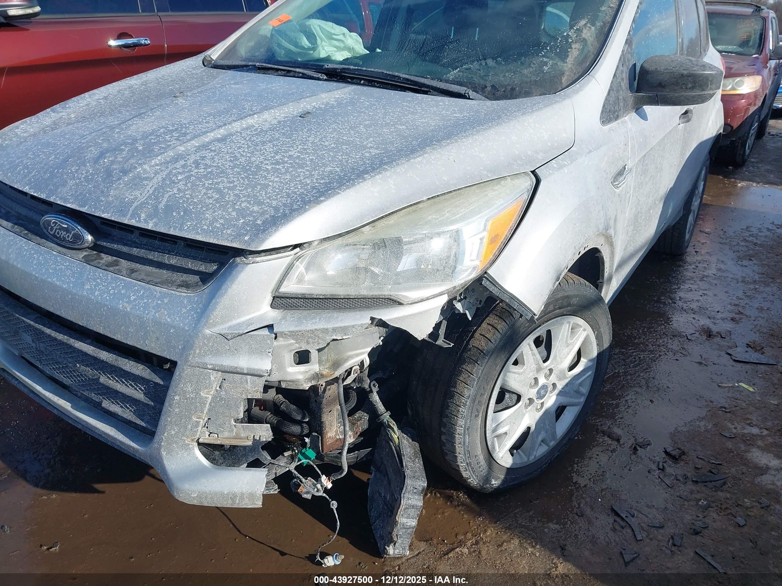FORD ESCAPE image 6