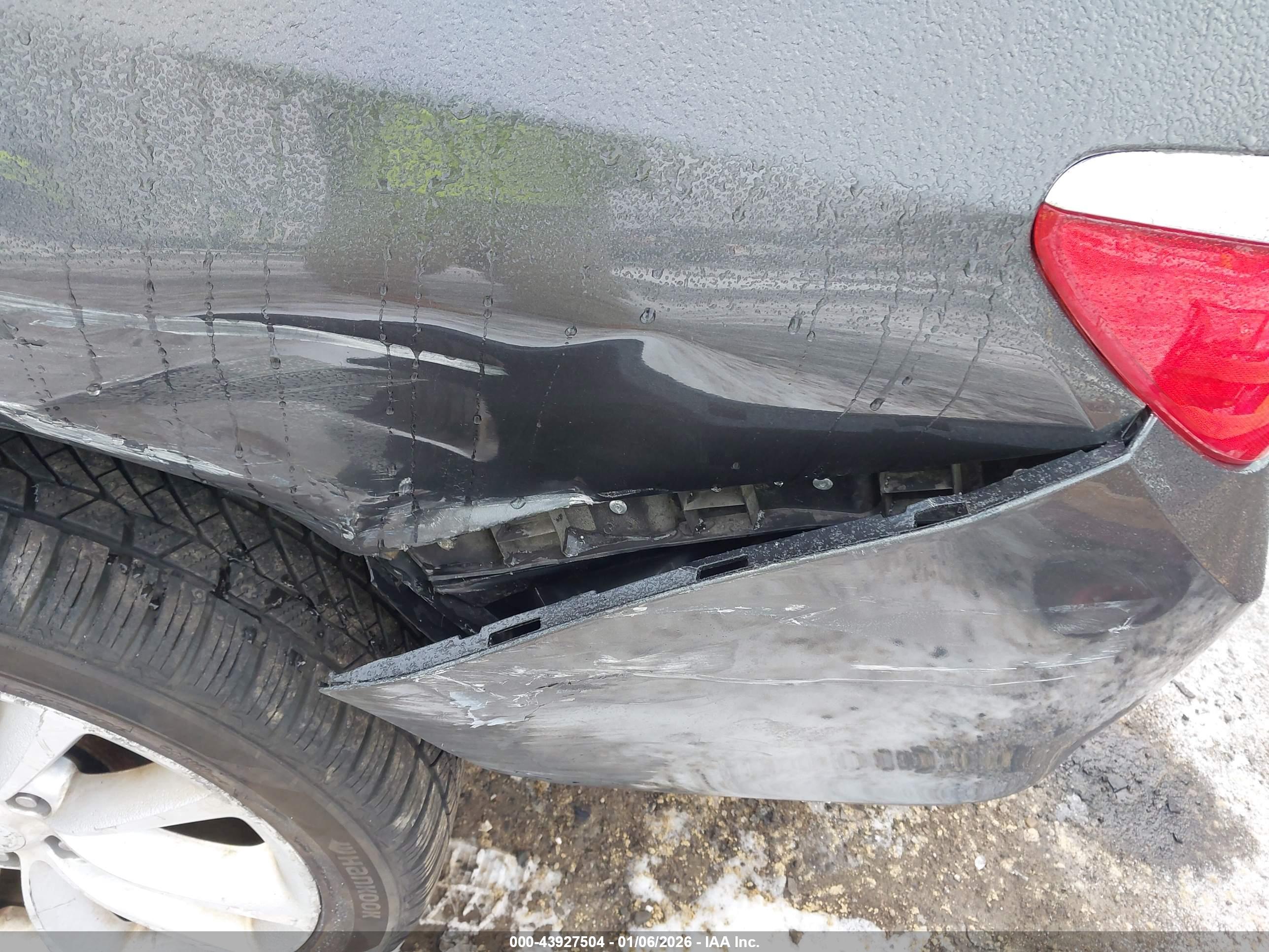 BUICK VERANO image 6