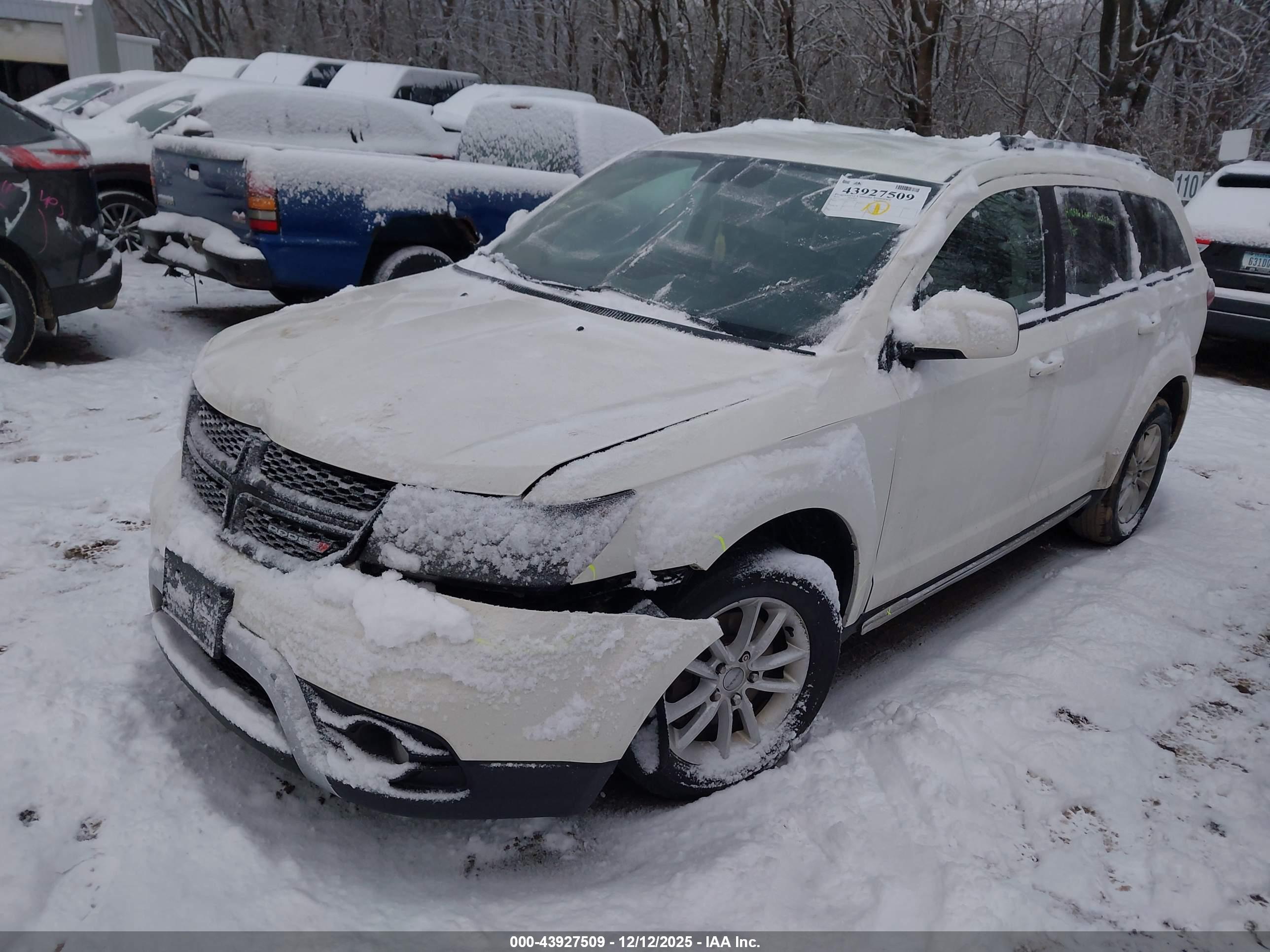 DODGE JOURNEY image 2