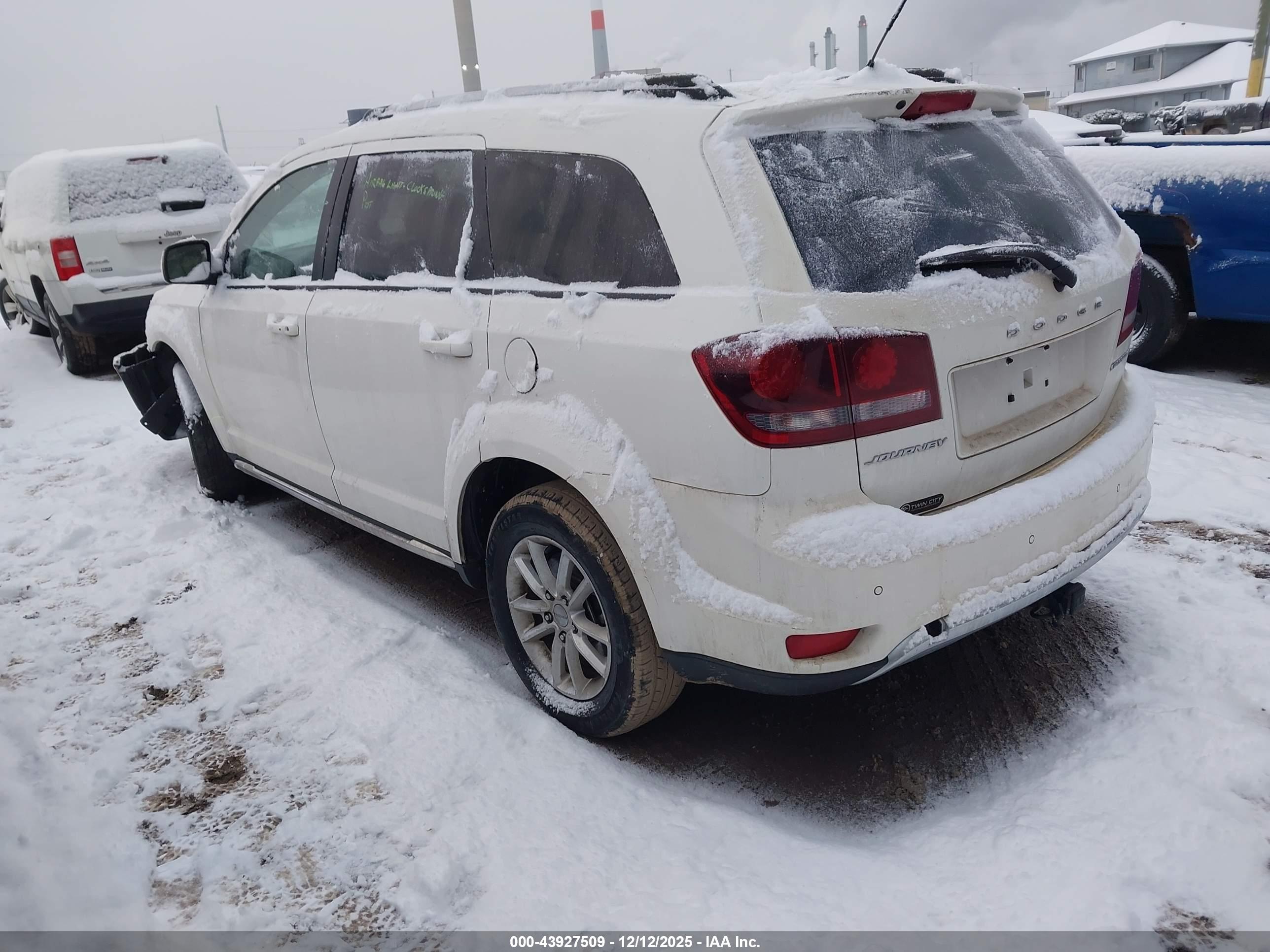 DODGE JOURNEY image 3