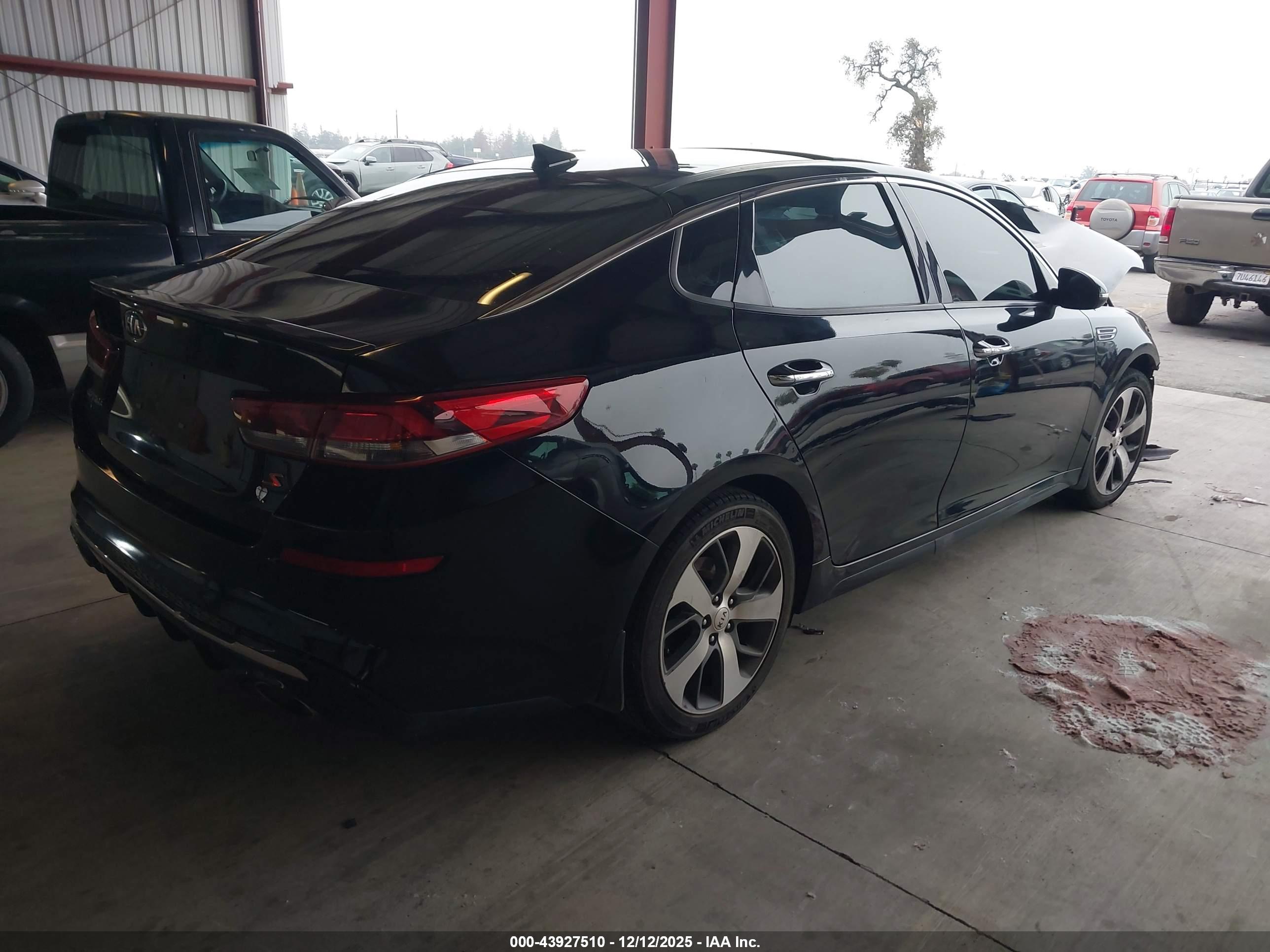 KIA OPTIMA image 4