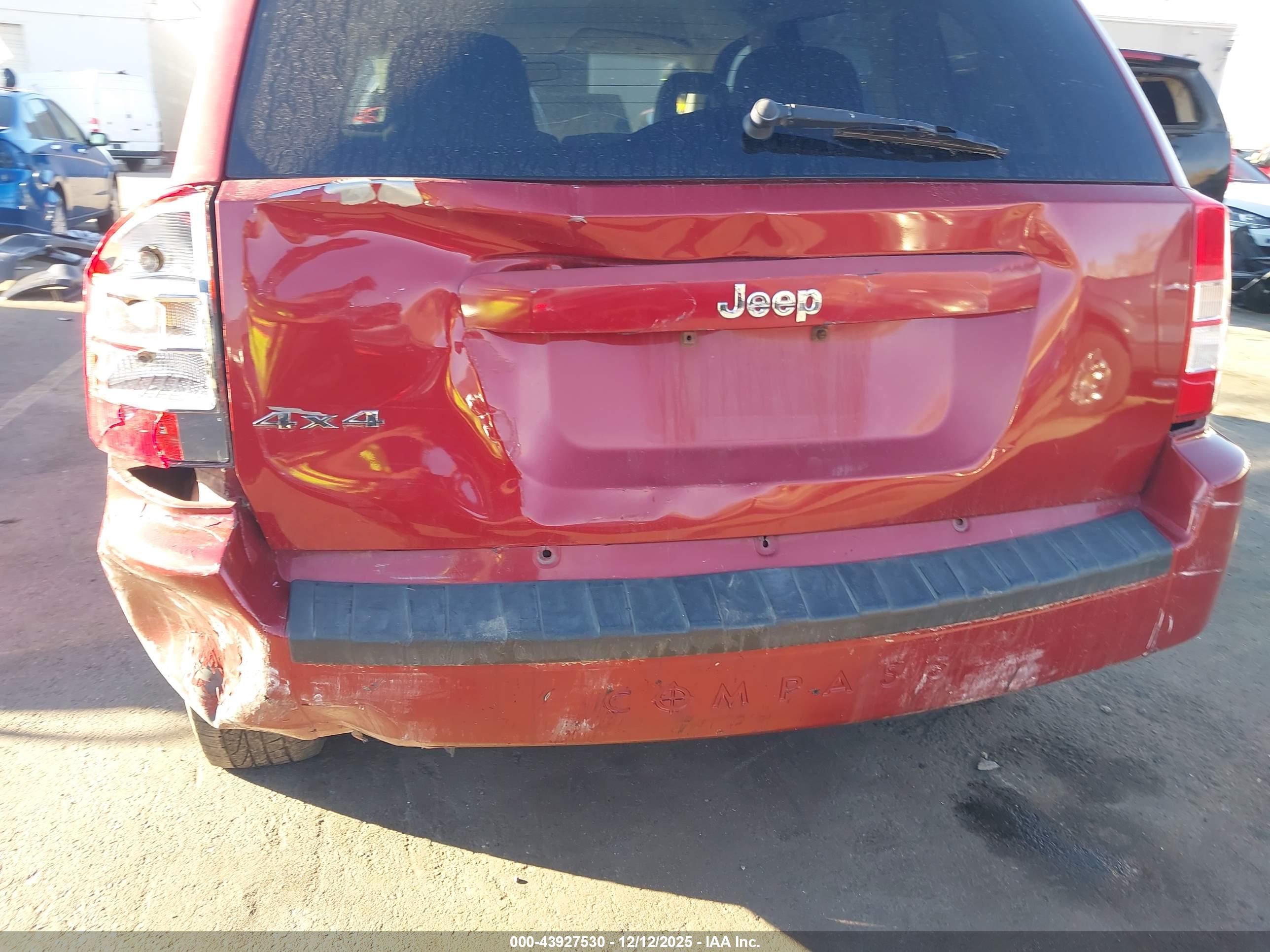 JEEP COMPASS image 6