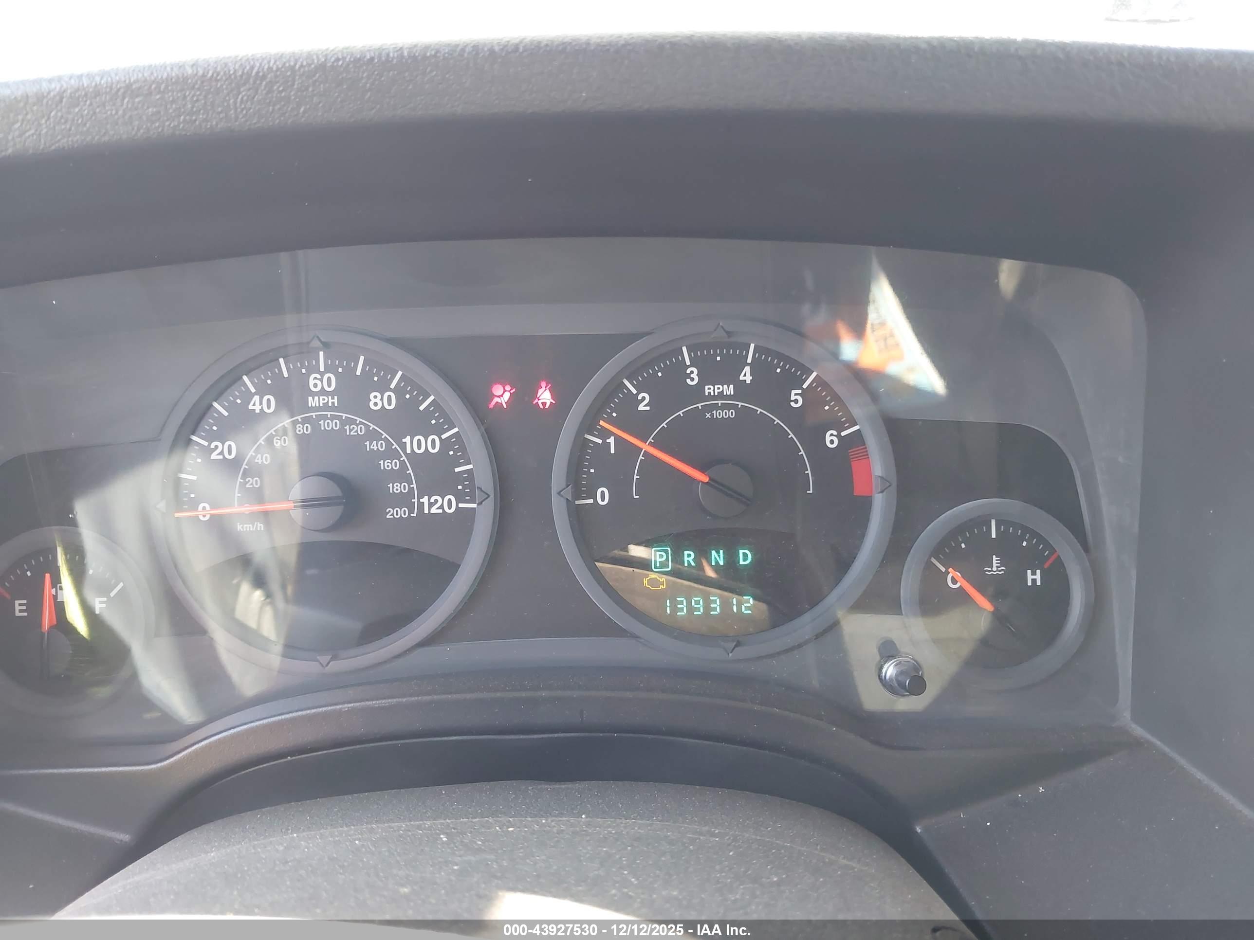 JEEP COMPASS image 7