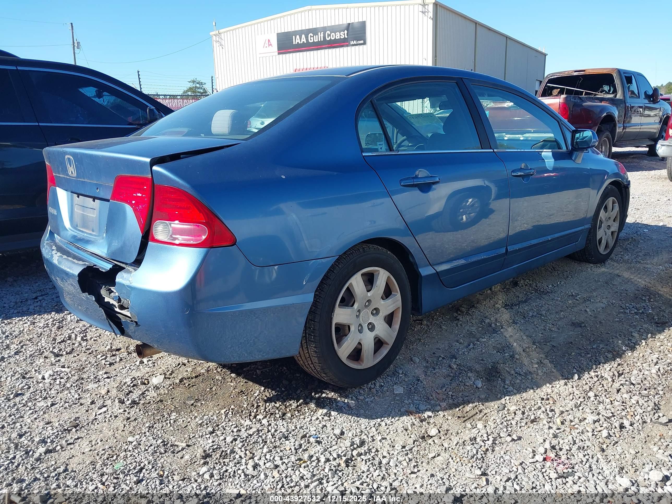 HONDA CIVIC image 4