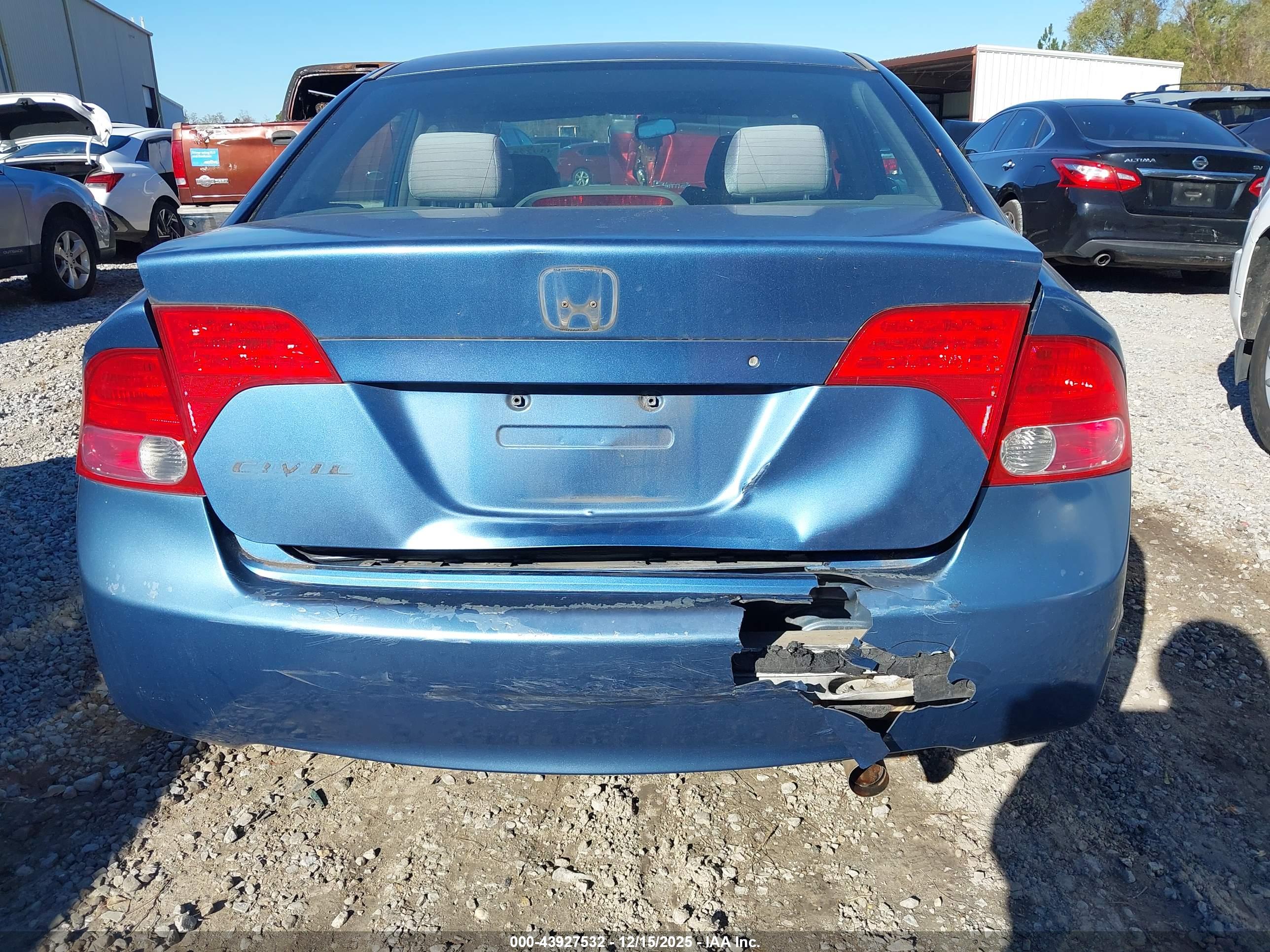 HONDA CIVIC image 6