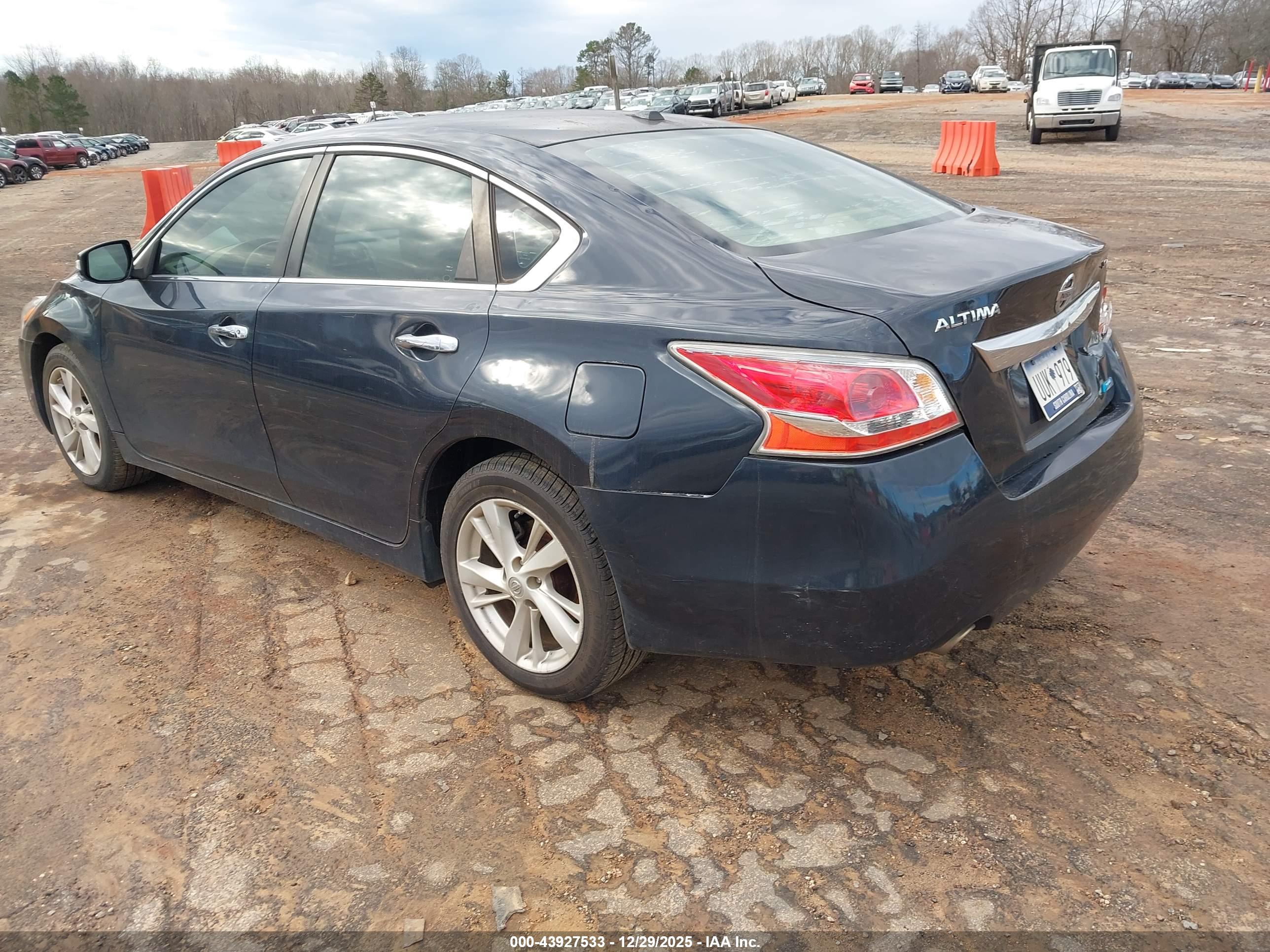 NISSAN ALTIMA image 3