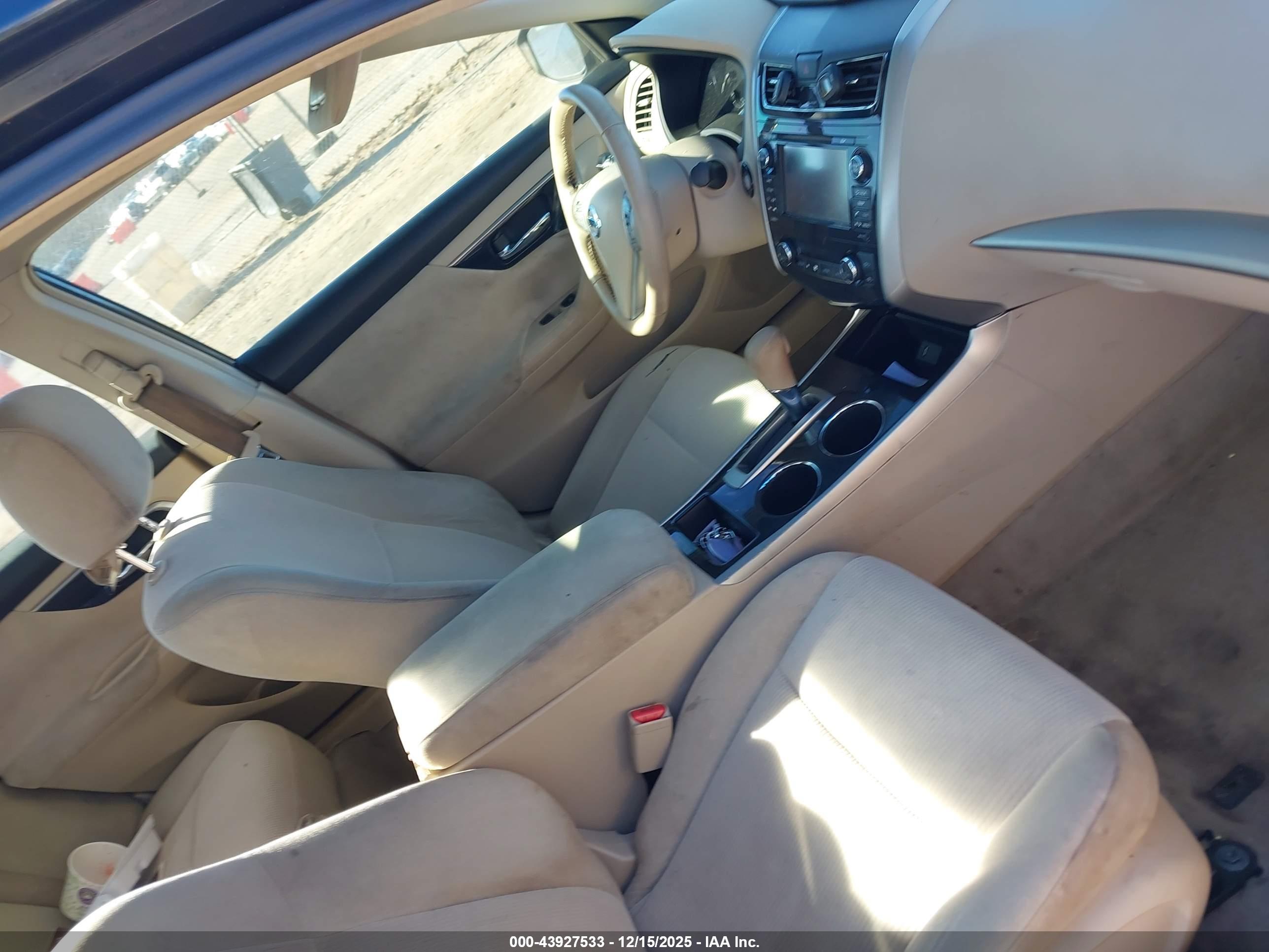 NISSAN ALTIMA image 5
