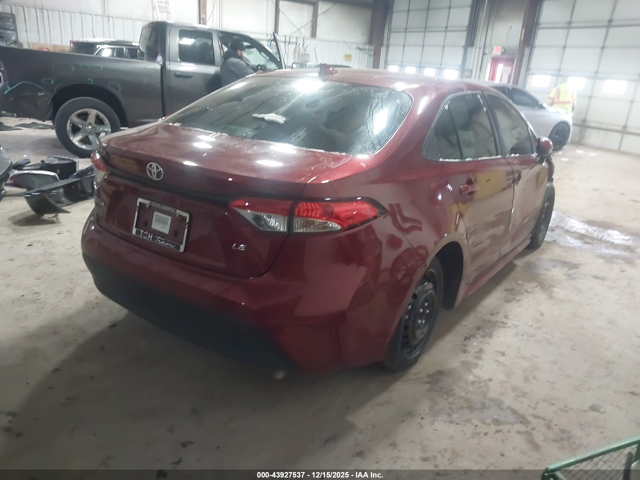 TOYOTA COROLLA image 4