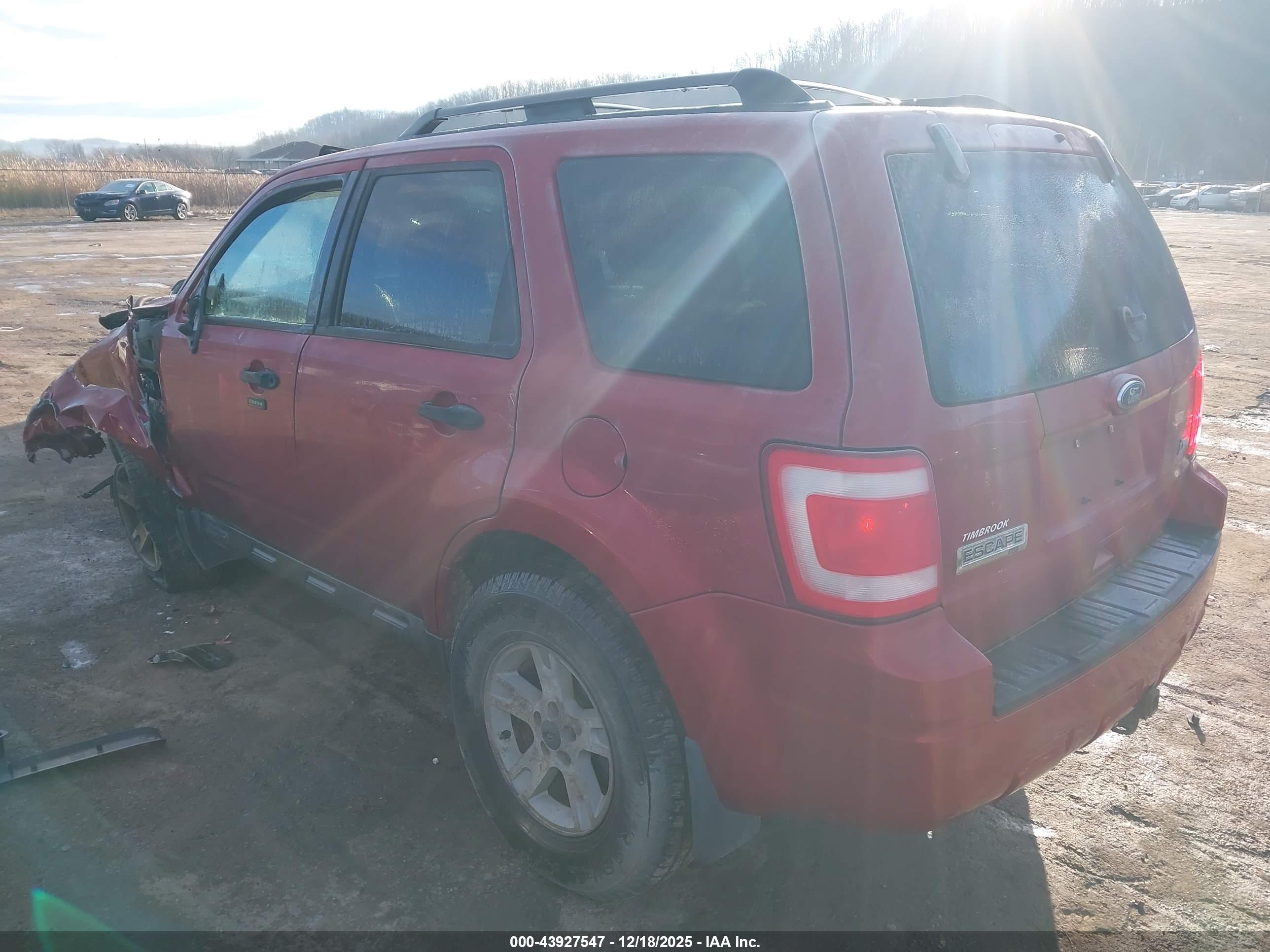FORD ESCAPE image 3