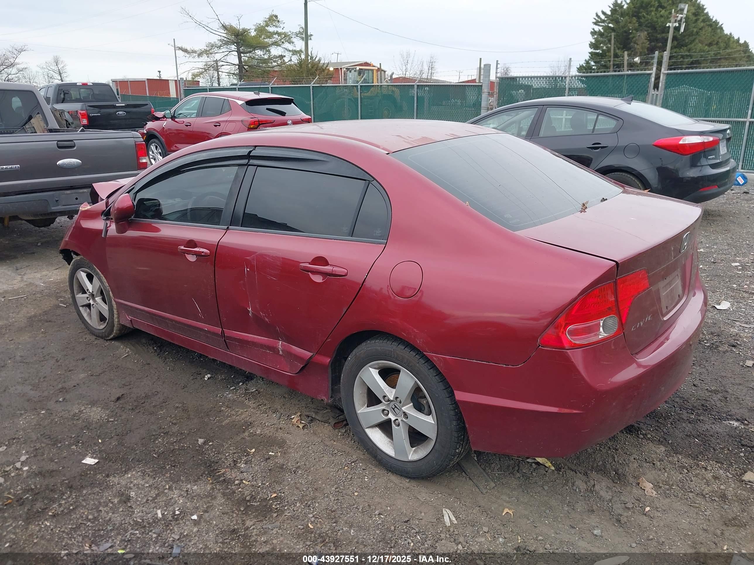 HONDA CIVIC image 3