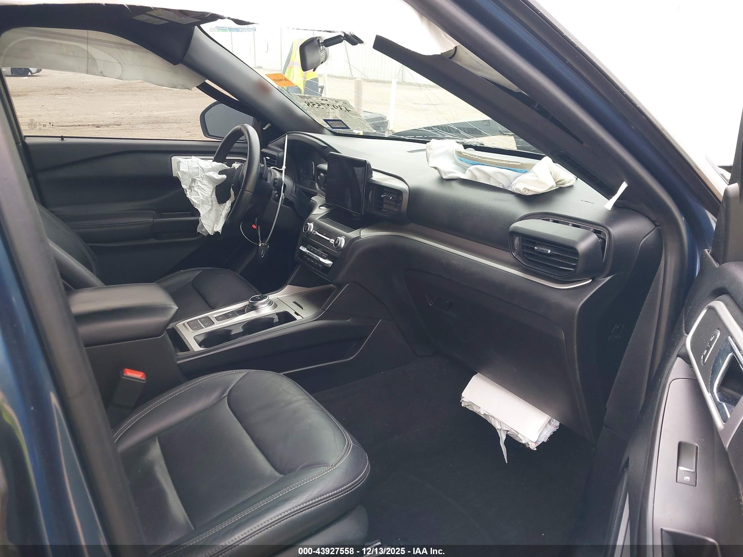 FORD EXPLORER image 5