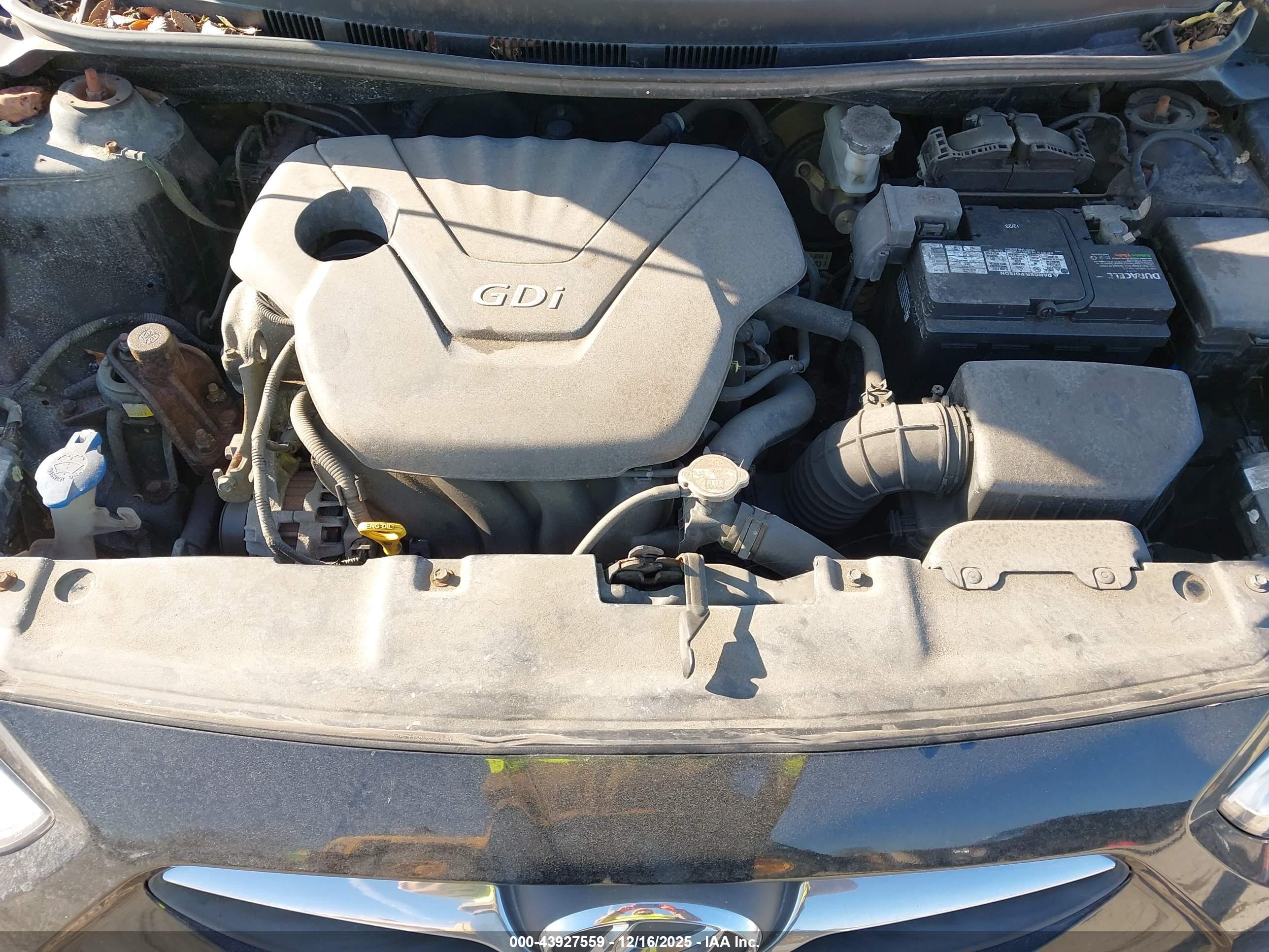 HYUNDAI ACCENT image 10