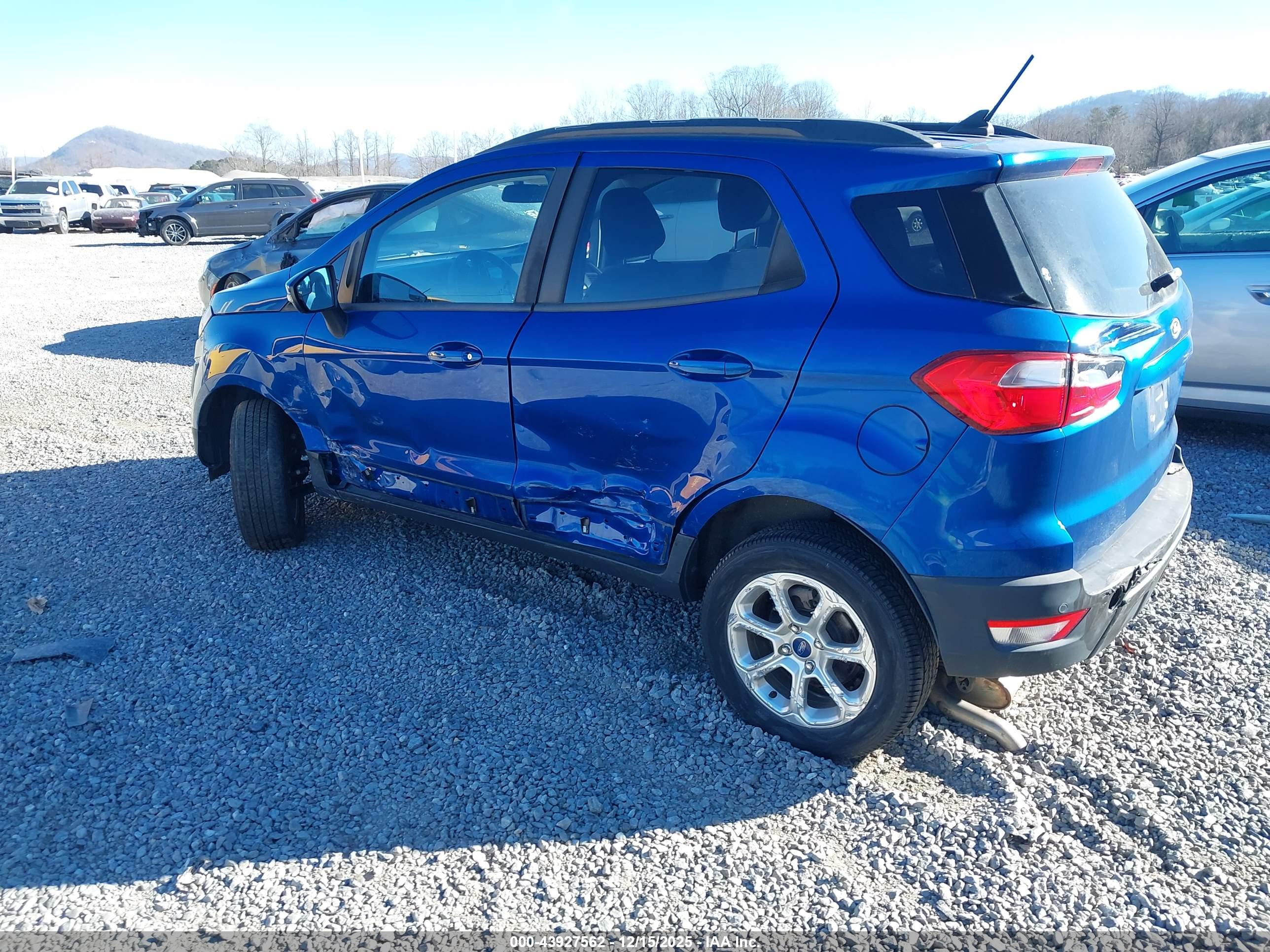 FORD ECOSPORT image 3