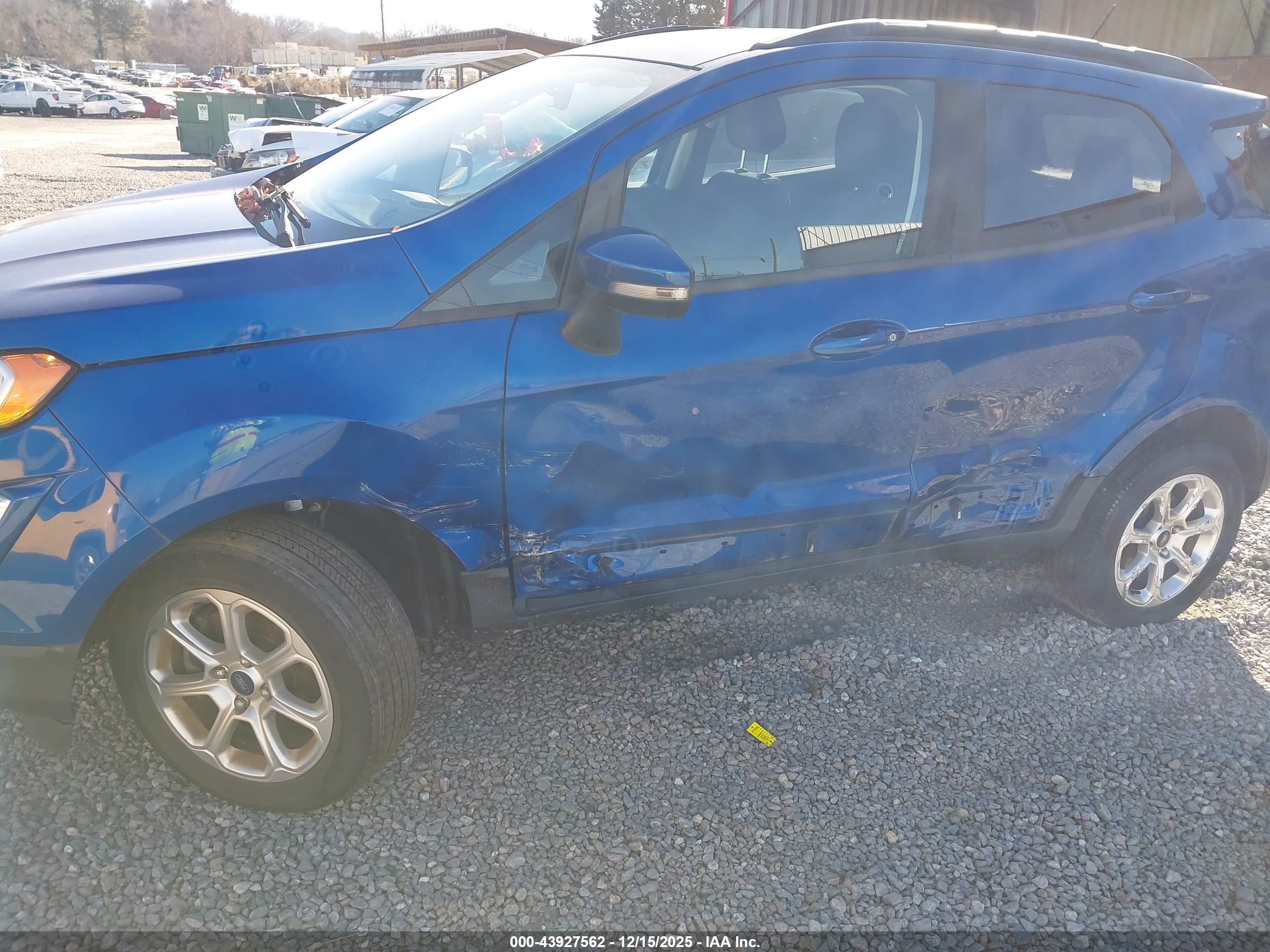 FORD ECOSPORT image 6
