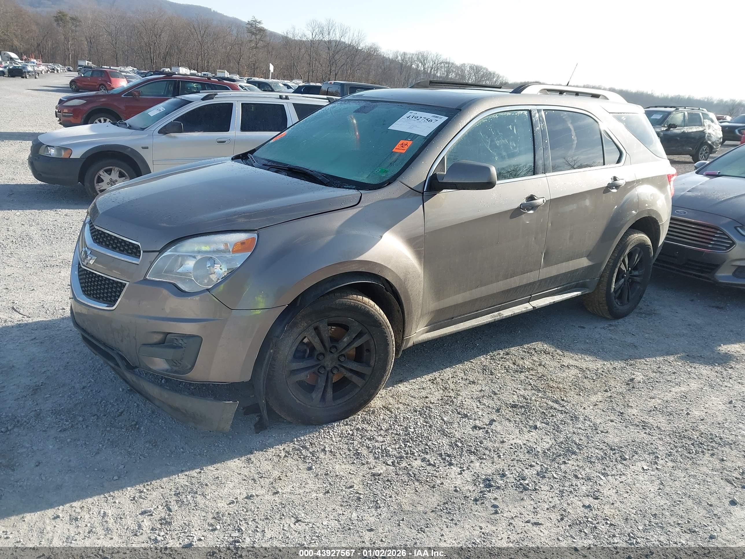 CHEVROLET EQUINOX image 2
