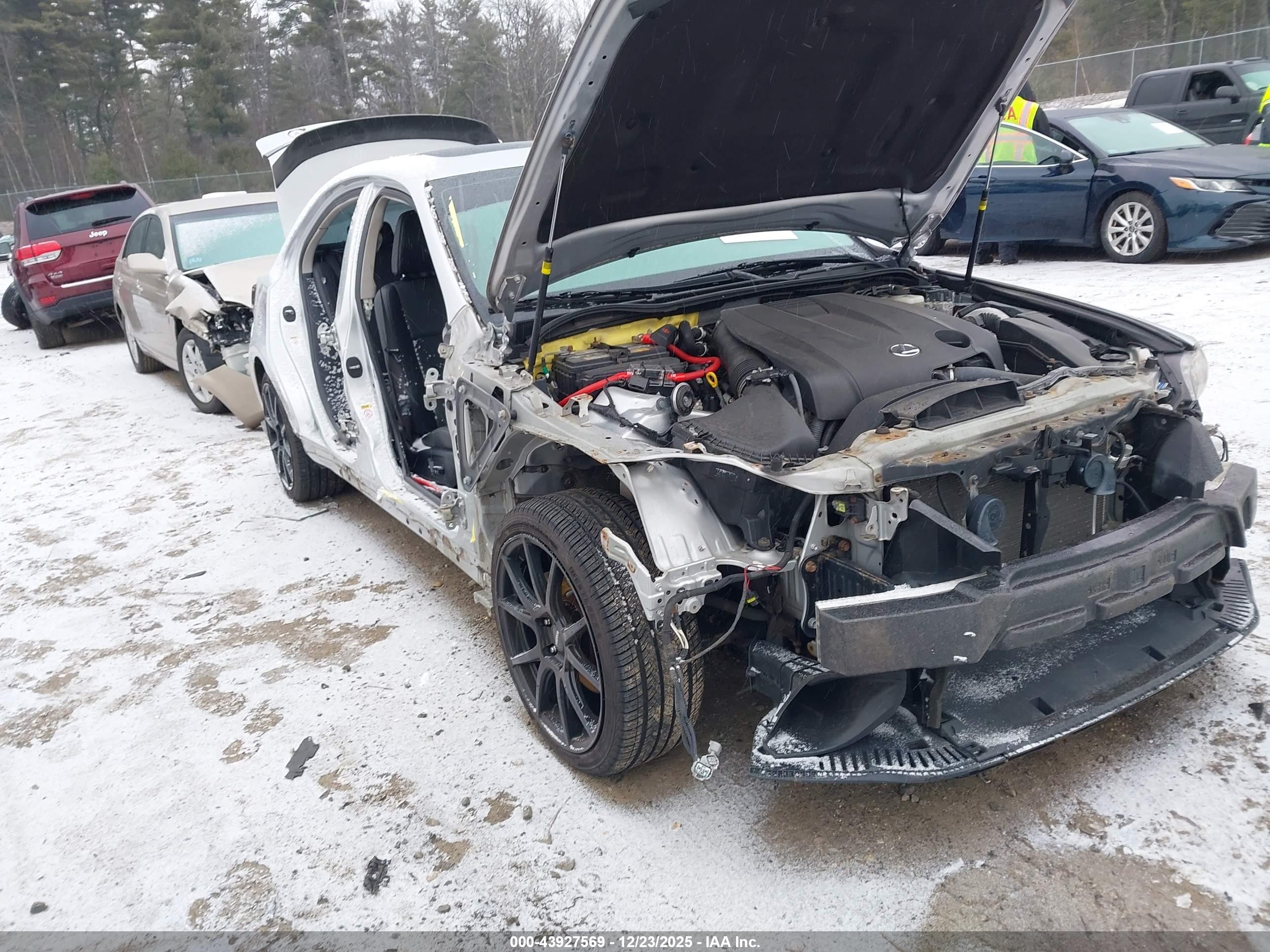 LEXUS IS image 6