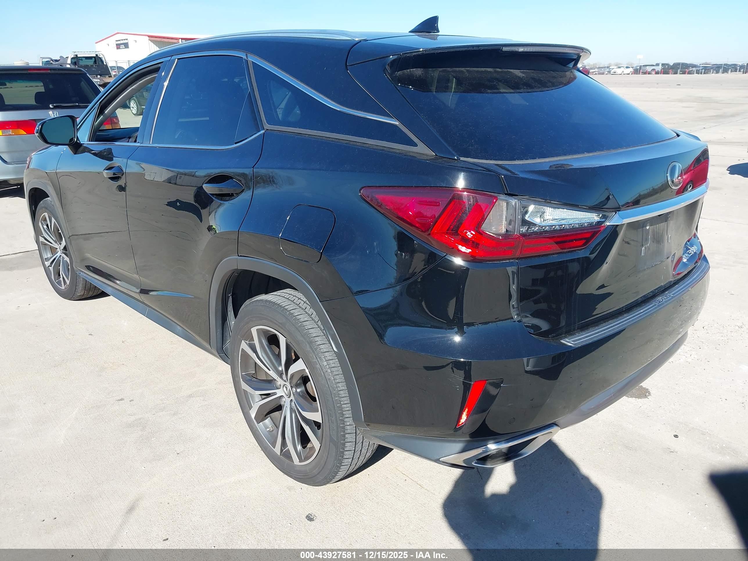 LEXUS RX image 3