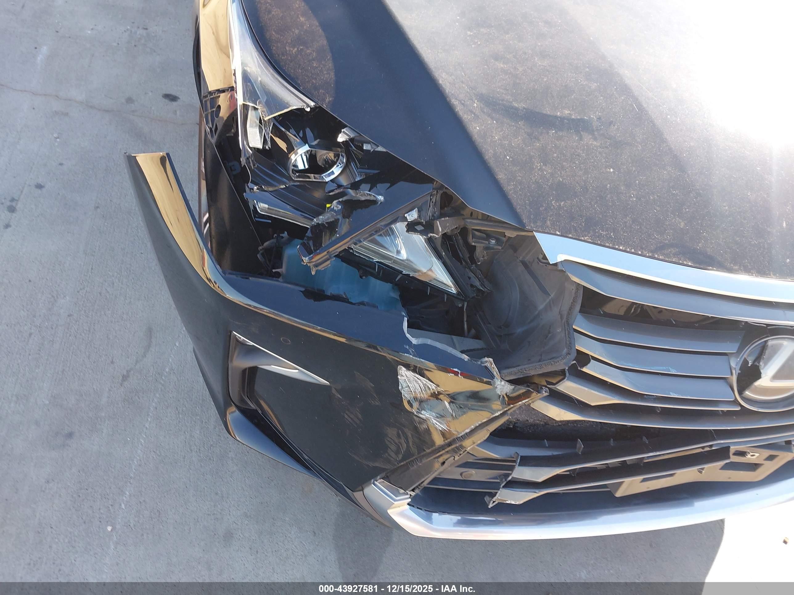 LEXUS RX image 6