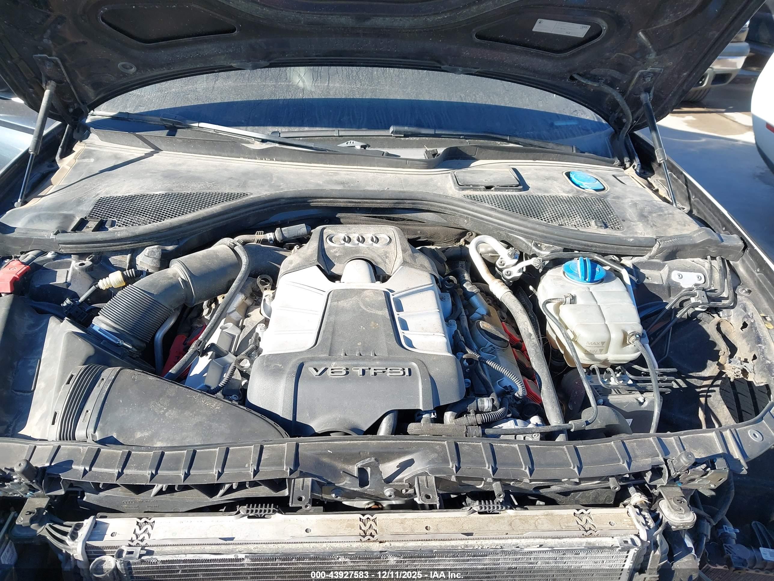 AUDI A6 image 10