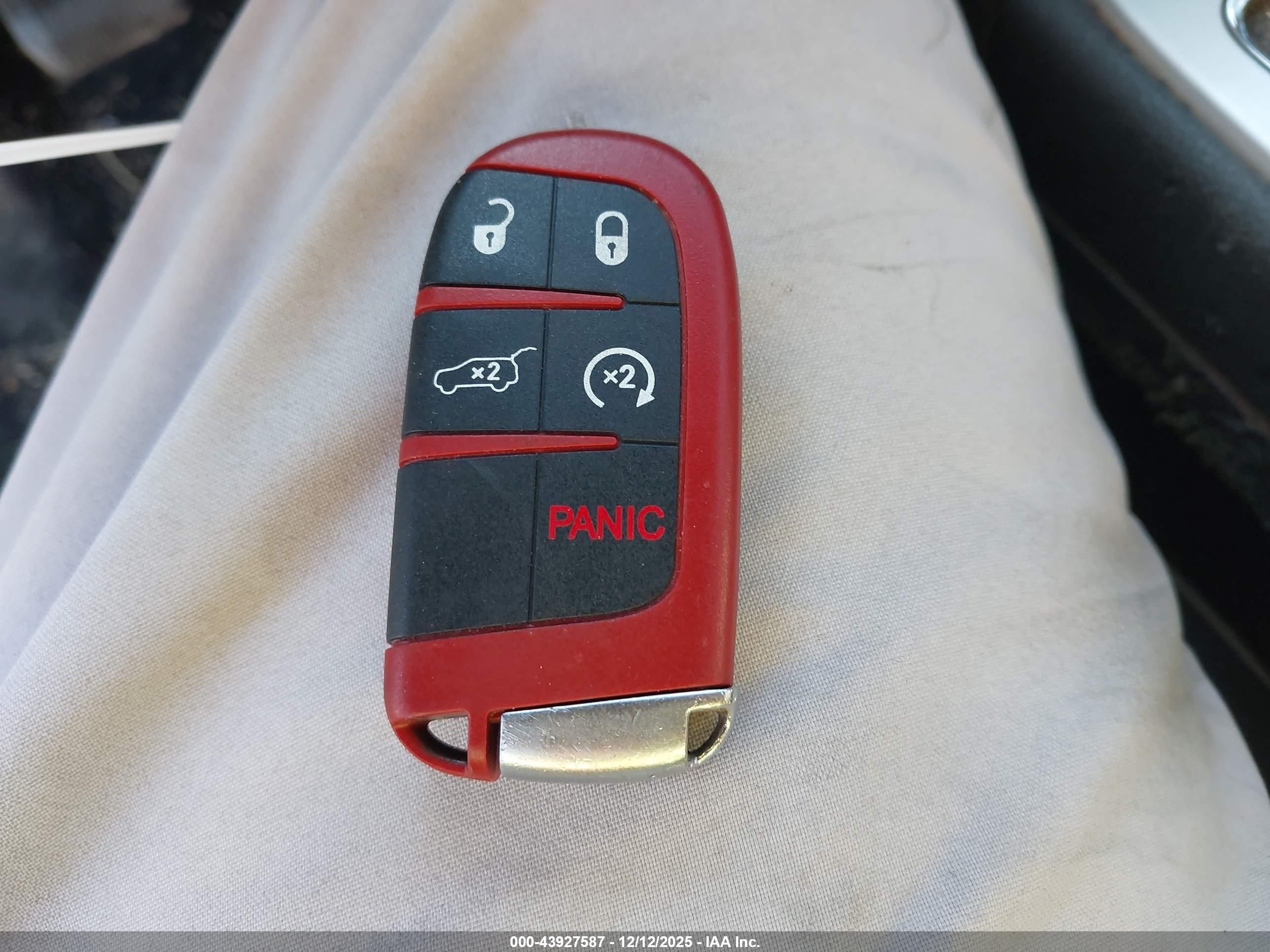 JEEP GRAND image 11
