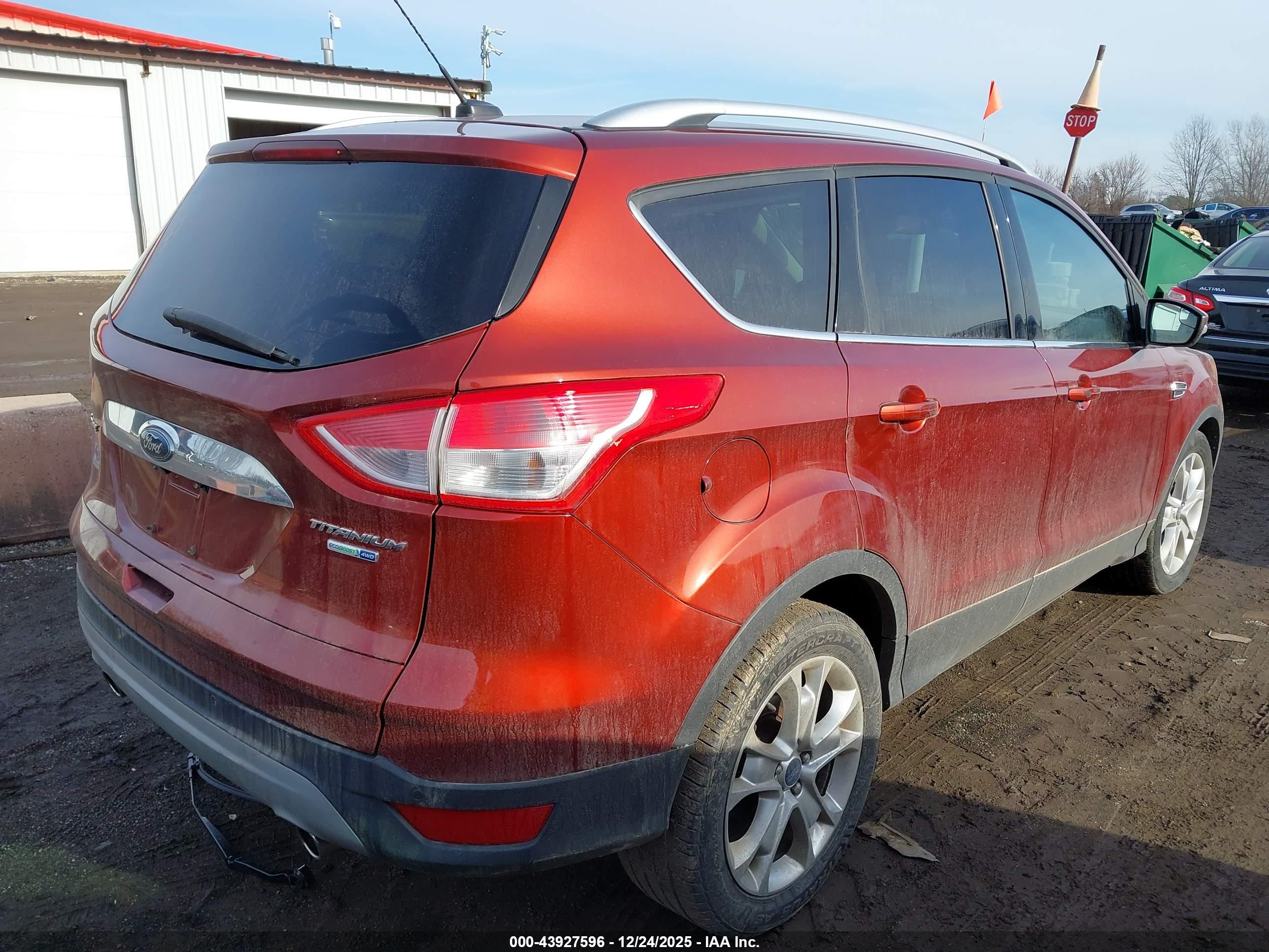 FORD ESCAPE image 4