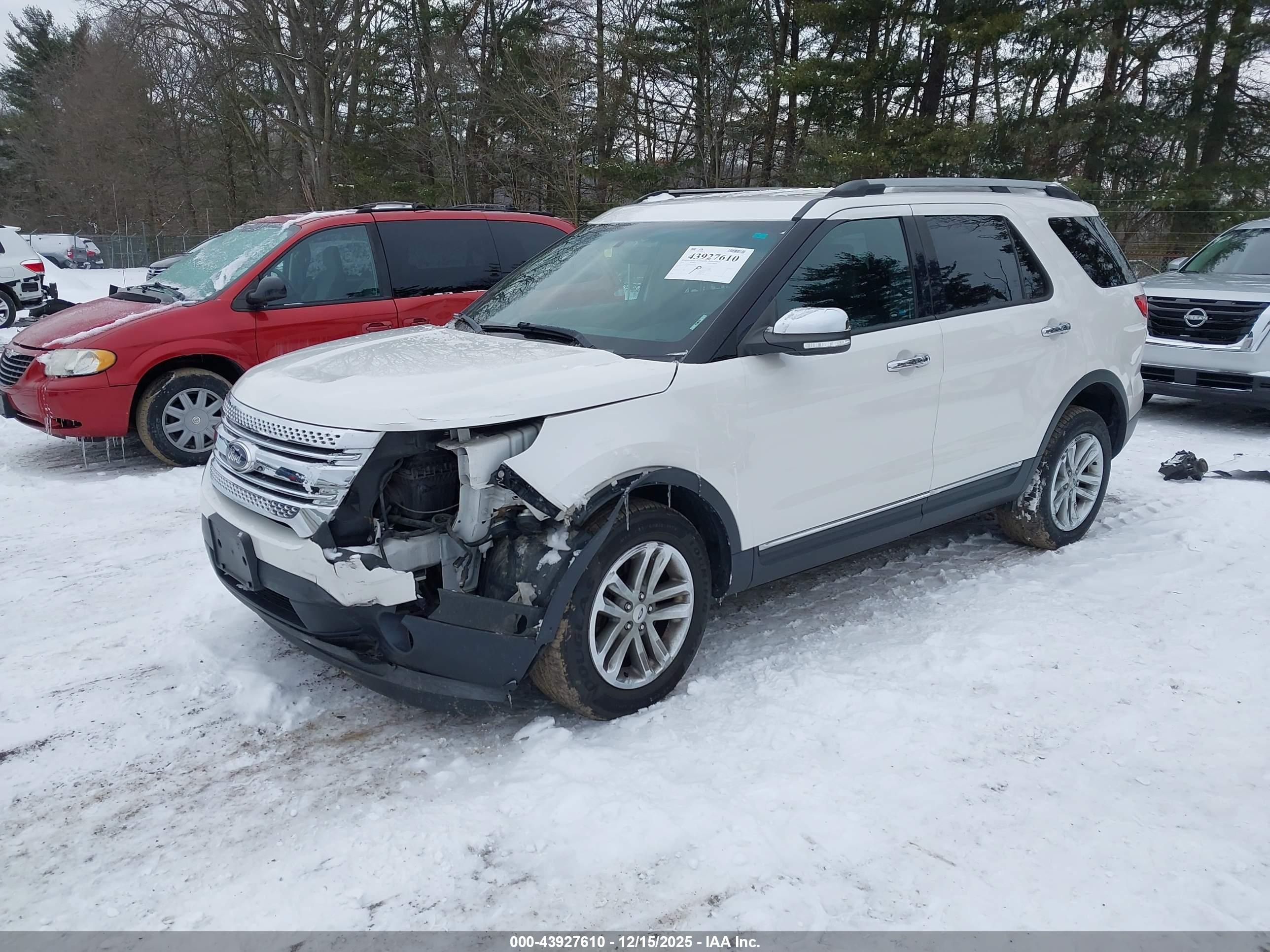FORD EXPLORER image 2