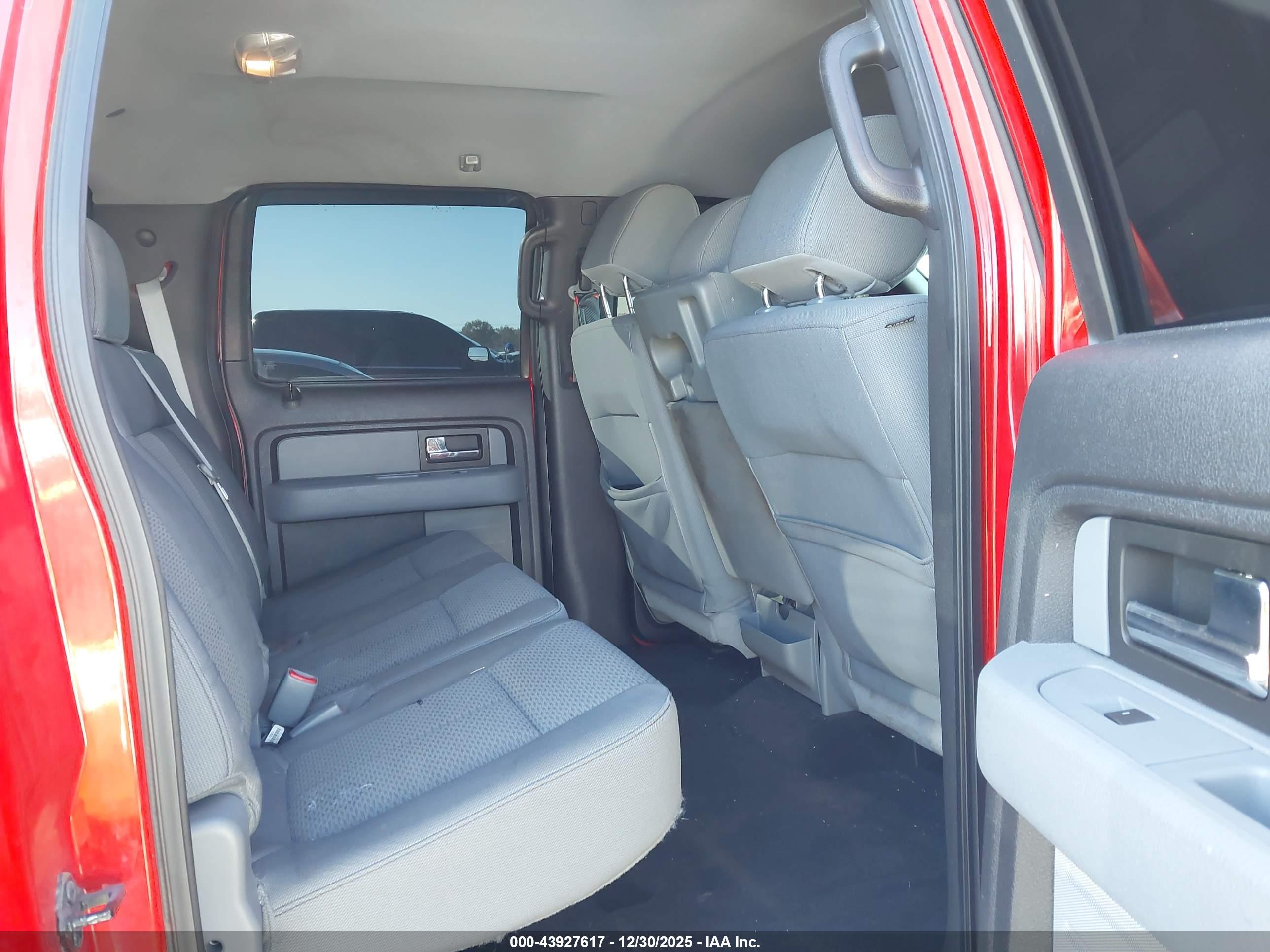 FORD F-150 image 8