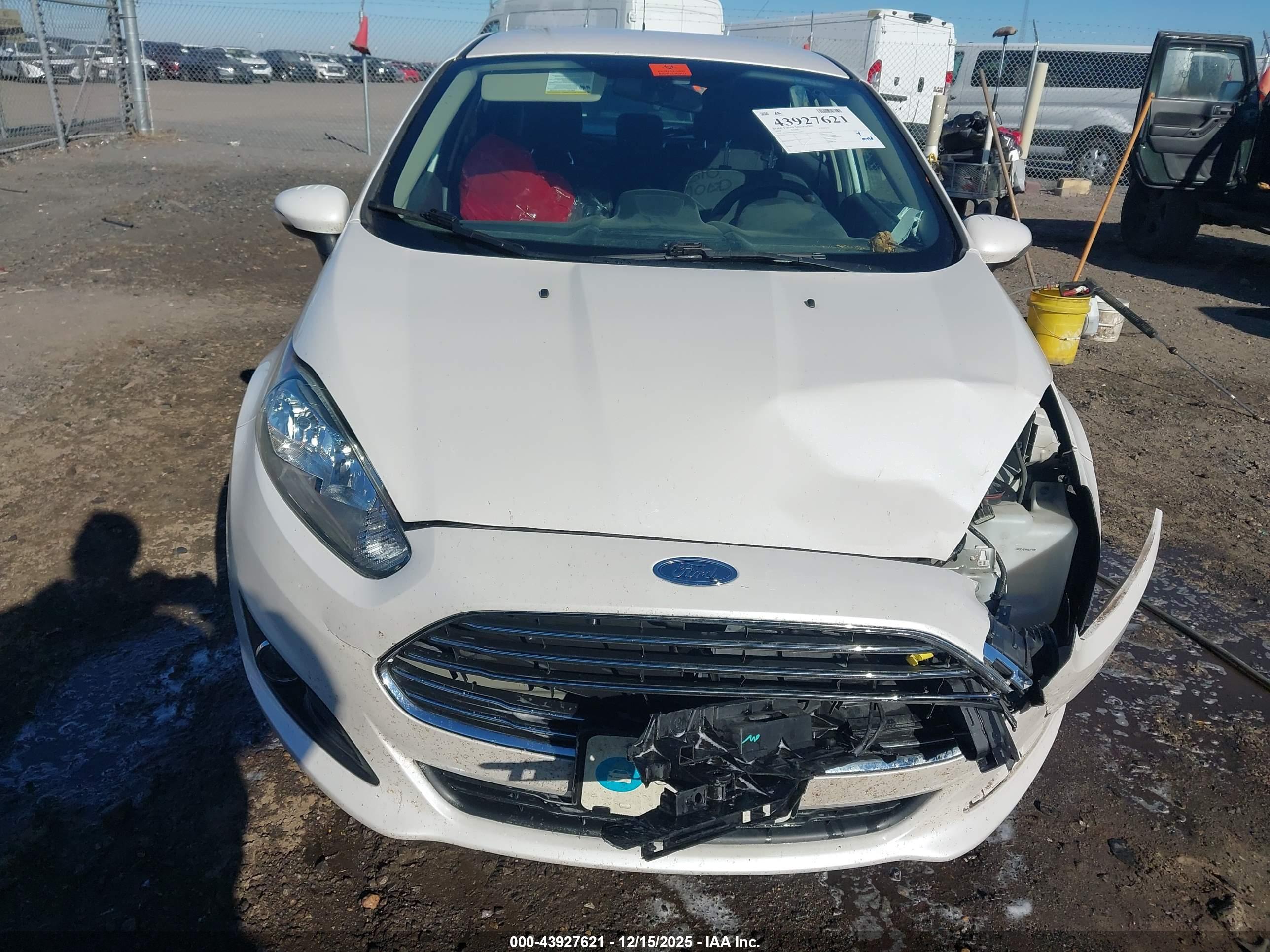 FORD FIESTA image 6