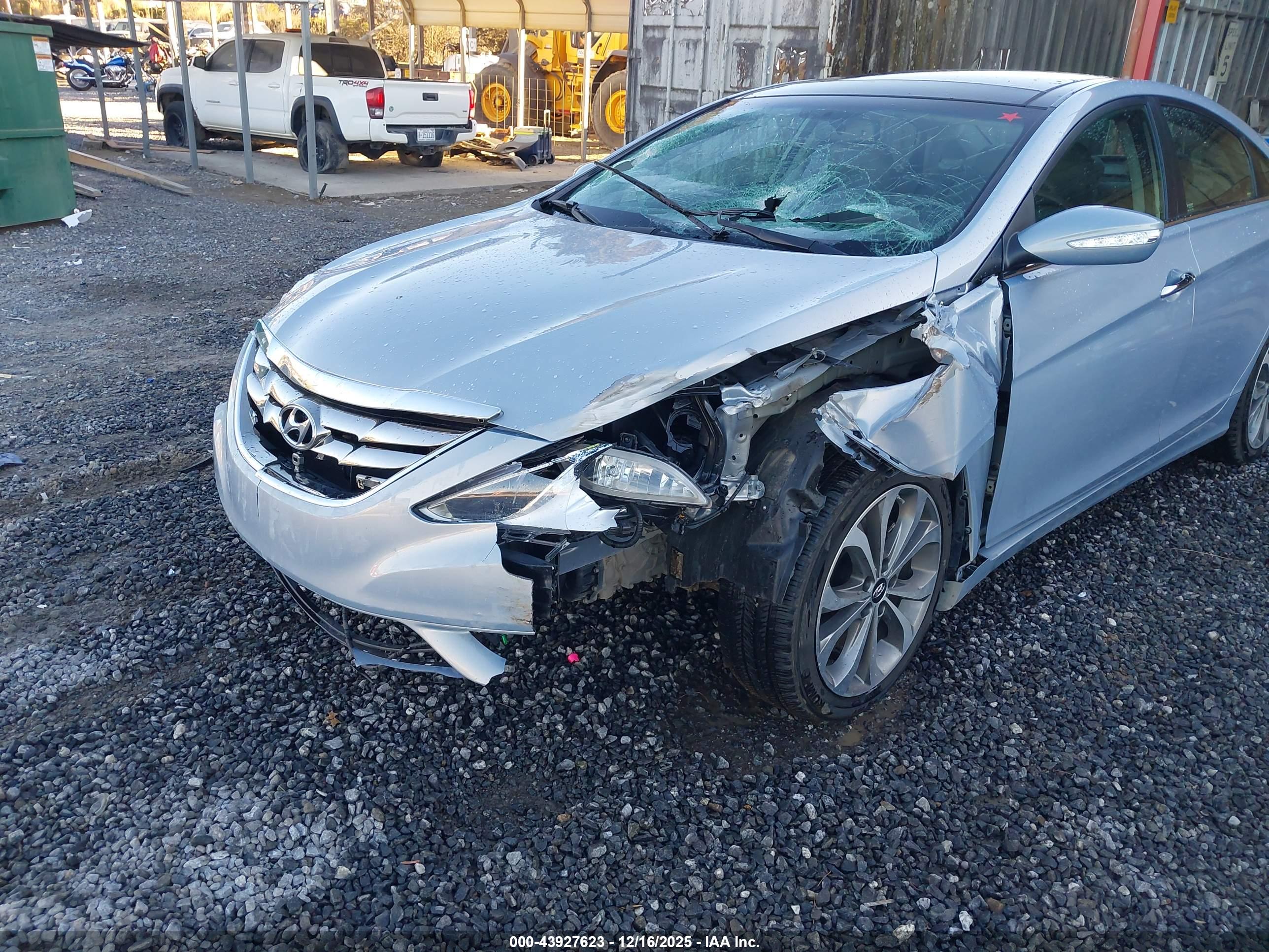 HYUNDAI SONATA image 6