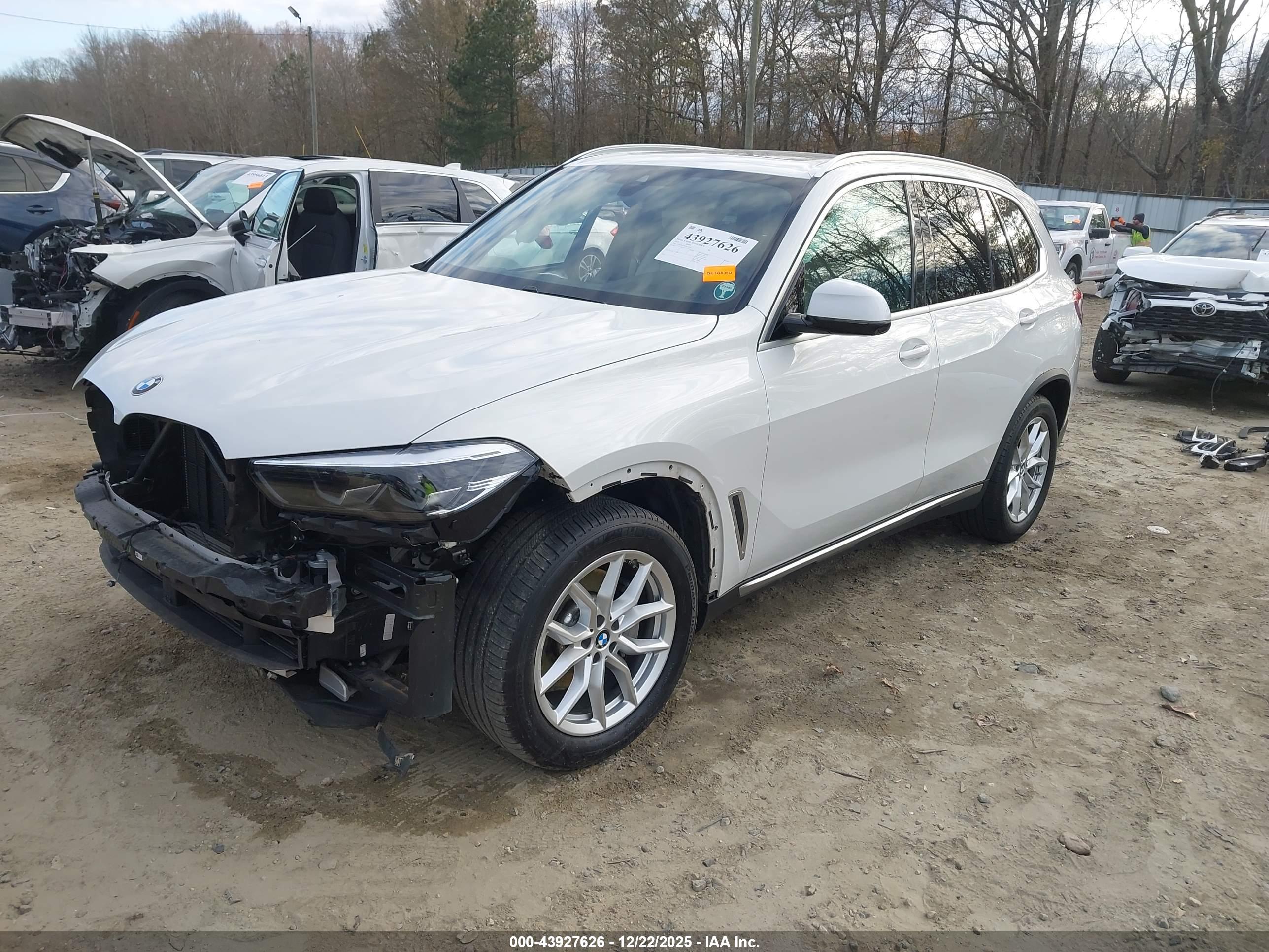 BMW X5 image 2