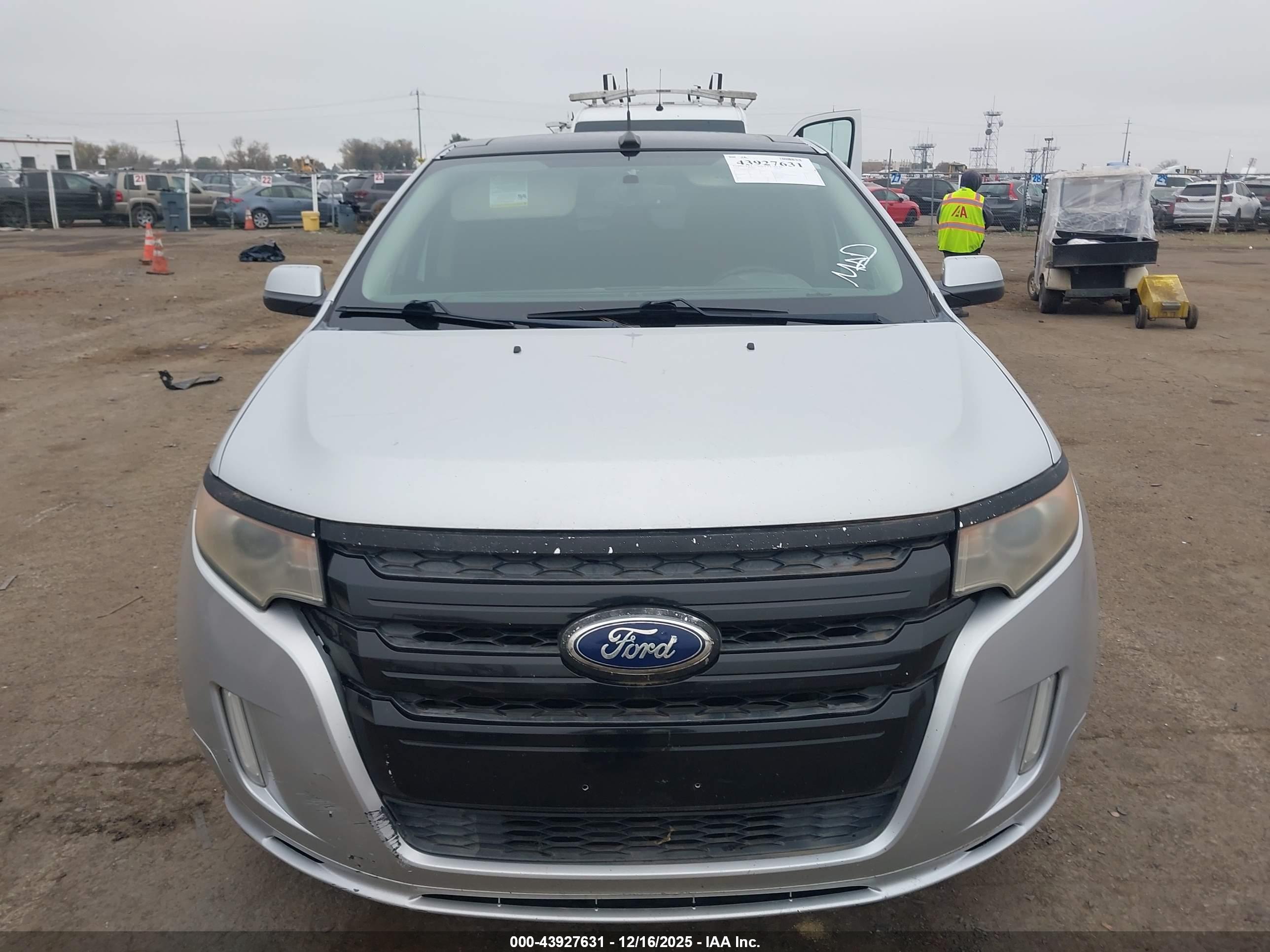 FORD EDGE image 6