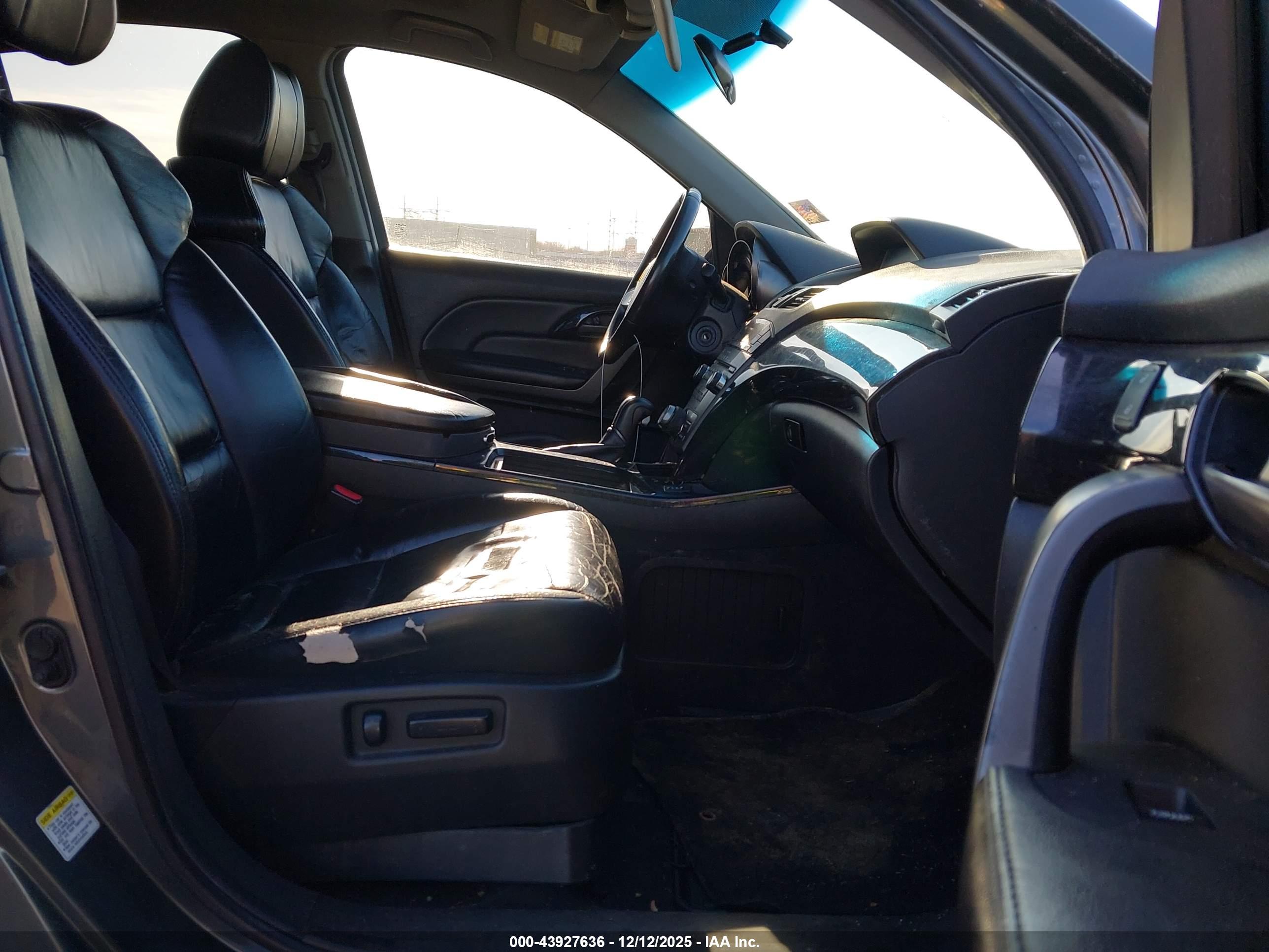 ACURA MDX image 5