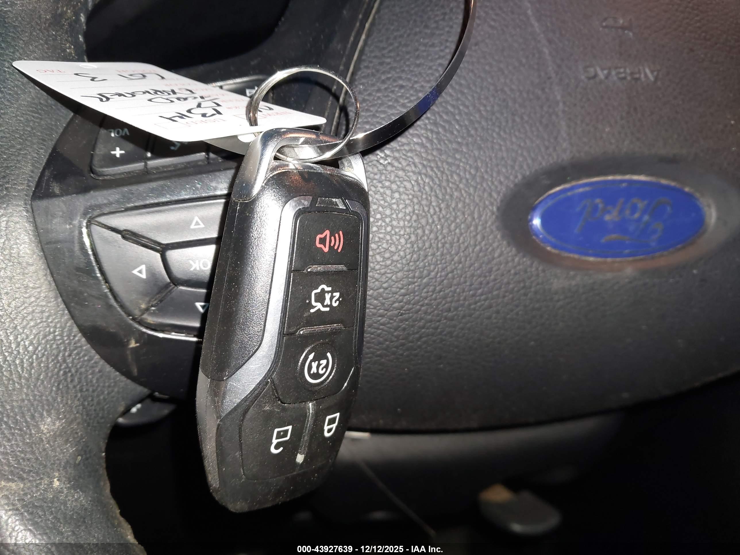 FORD EXPLORER image 11
