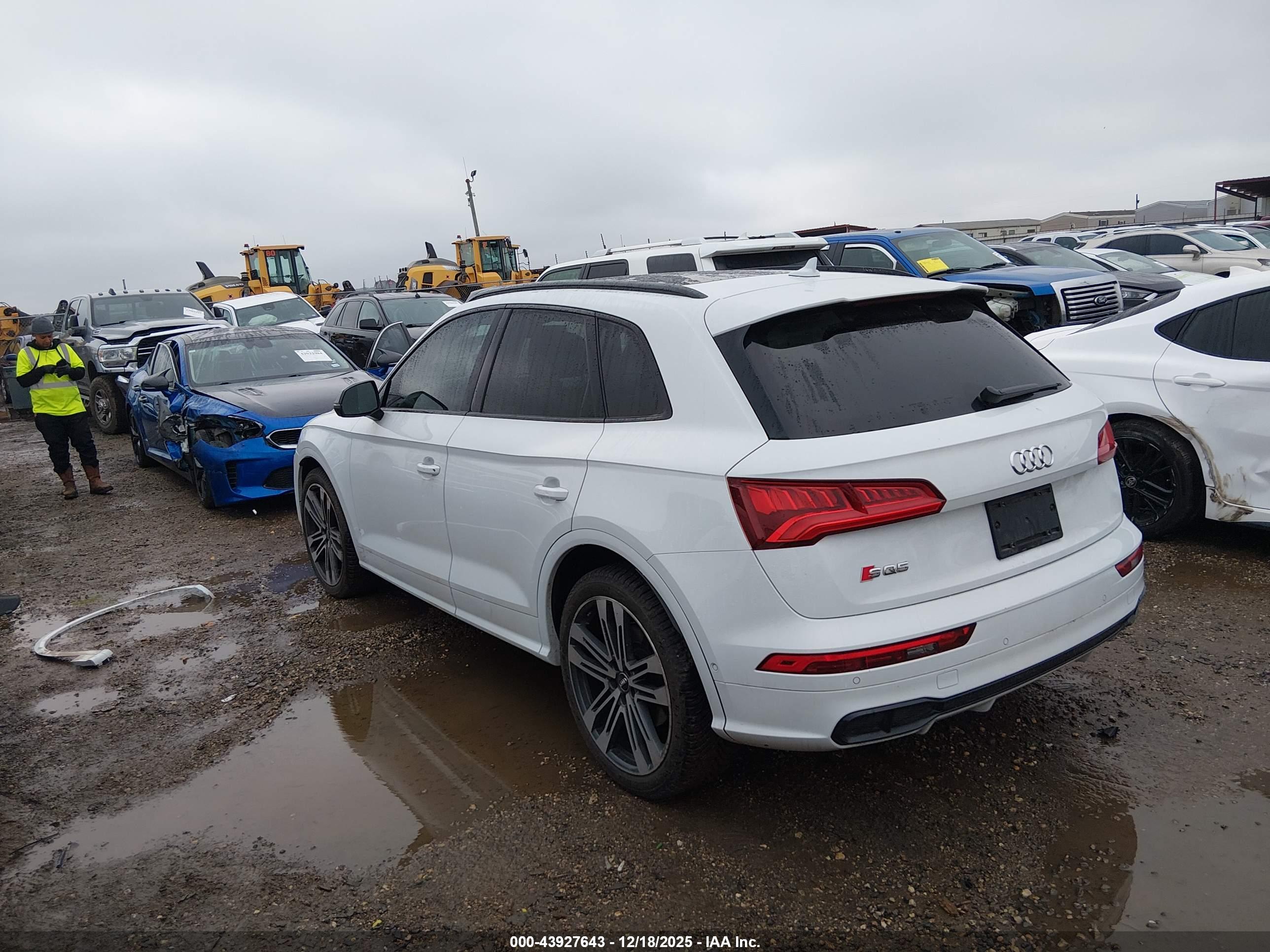 AUDI SQ5 image 3