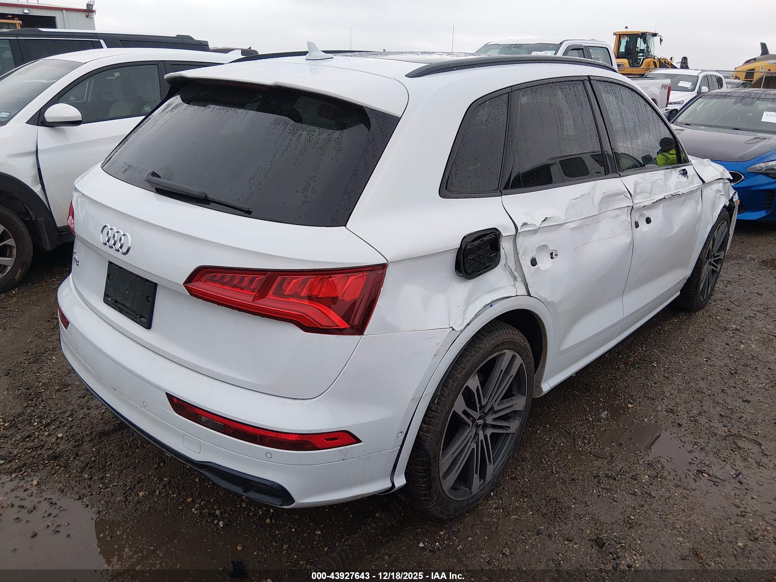 AUDI SQ5 image 4